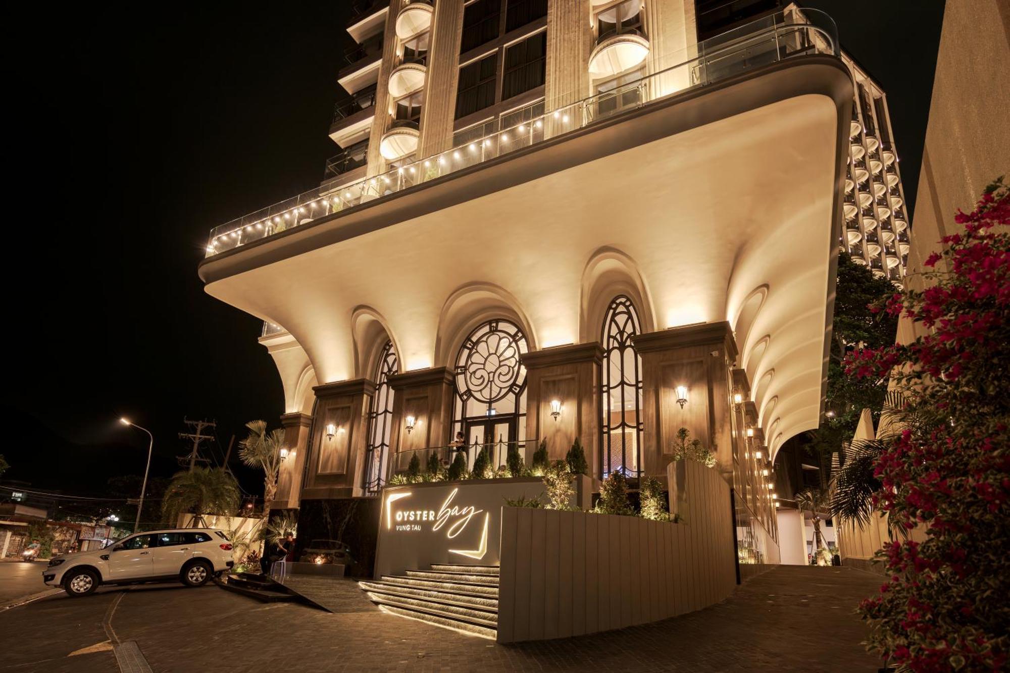 Oyster Bay 4*