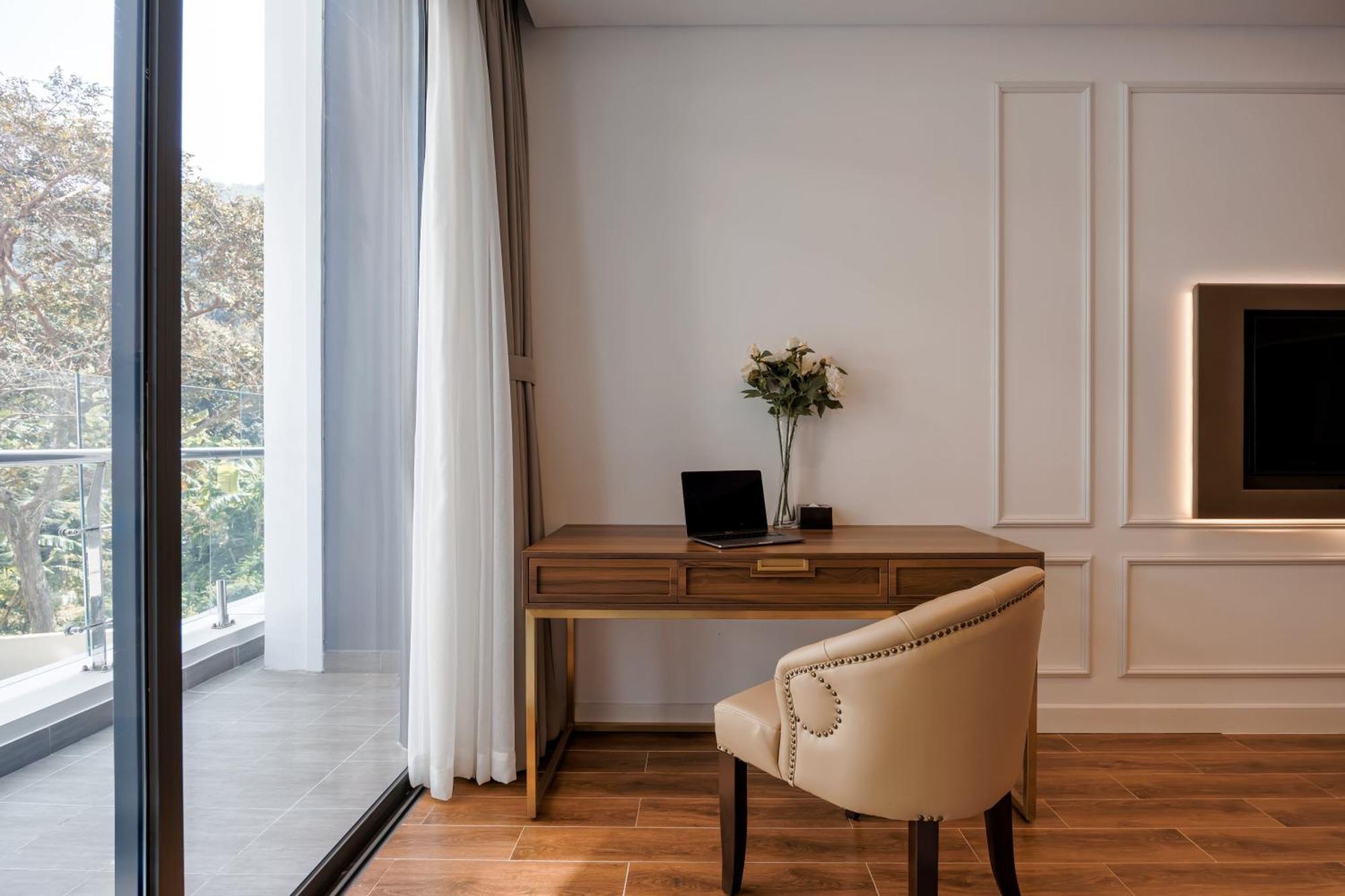 Hotel Oyster Bay