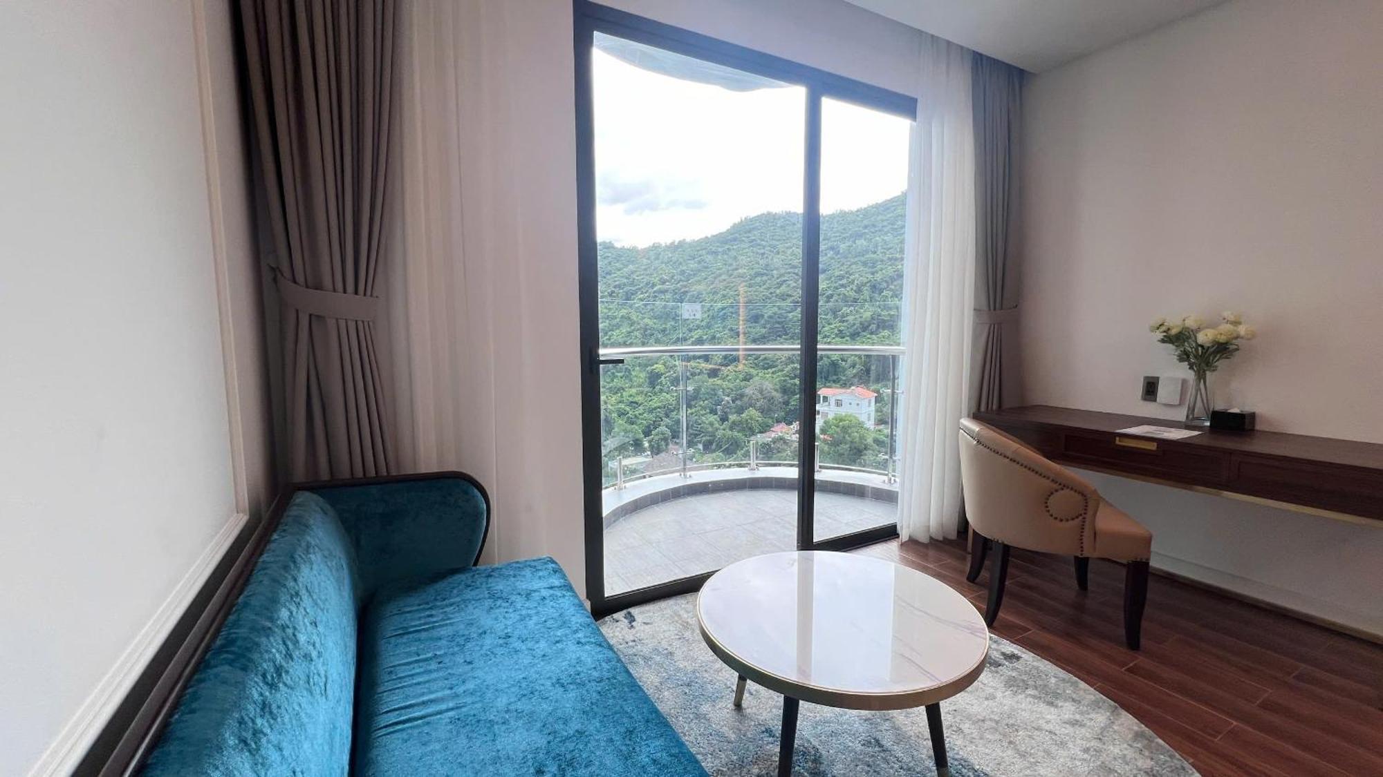 Oyster Bay 4* Vung Tau
