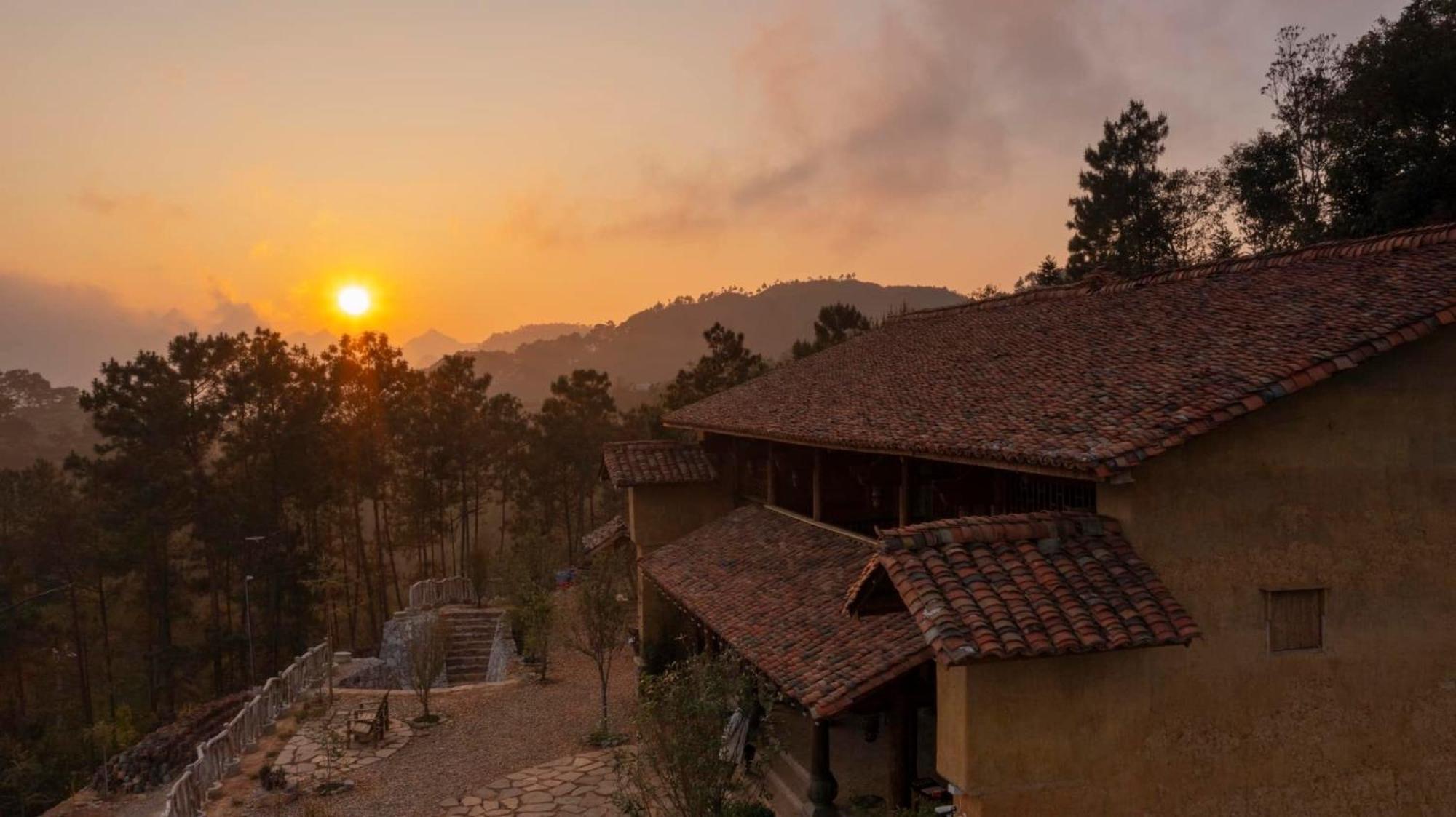 Lodge Khoi Panorama