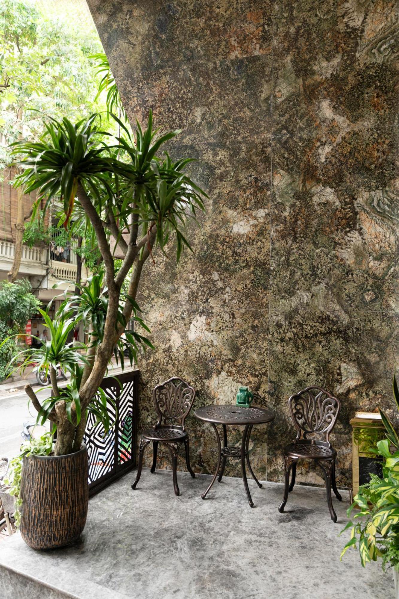 Khách sạn Luxe Paradise Premium