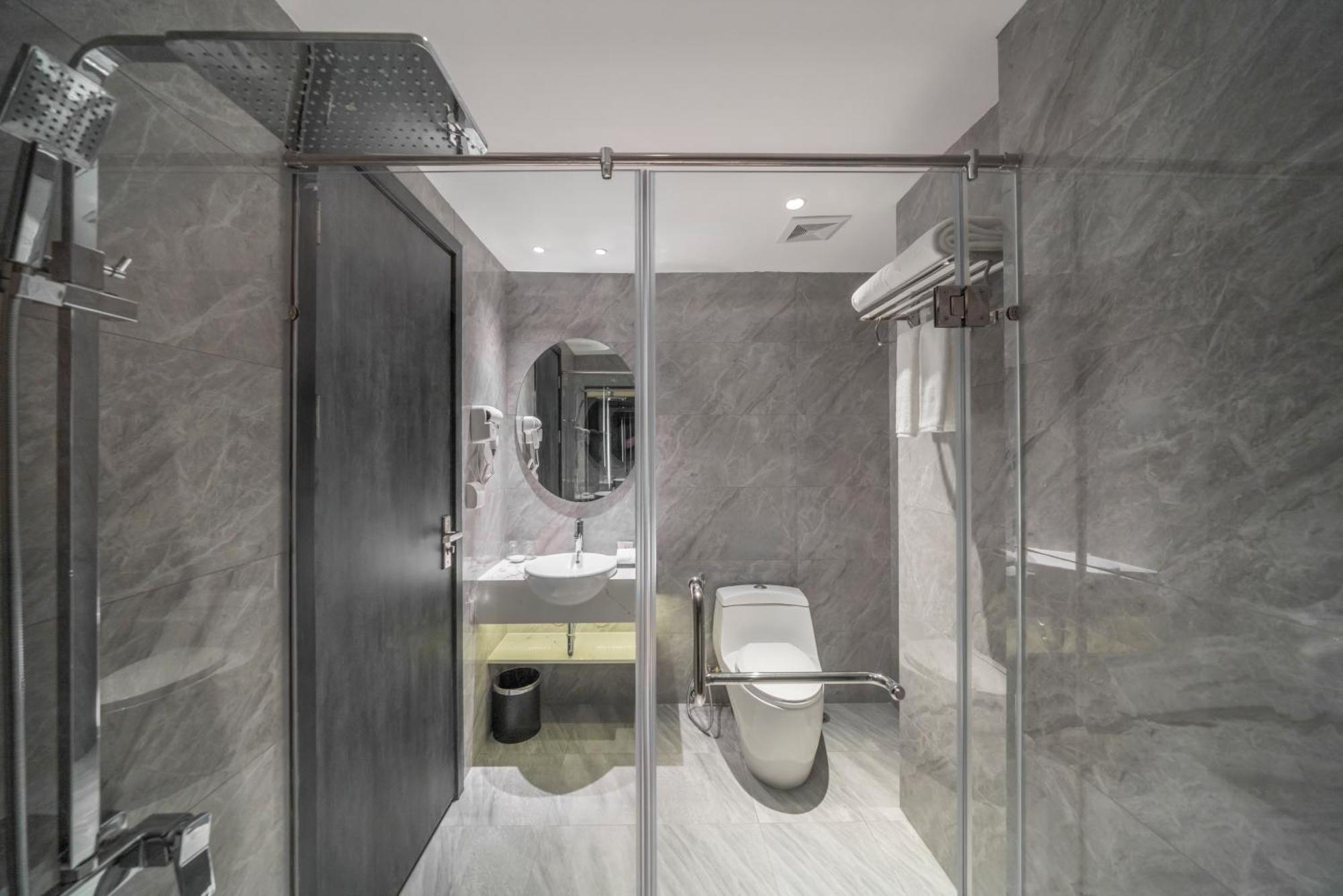Khách sạn Luxe Paradise Premium