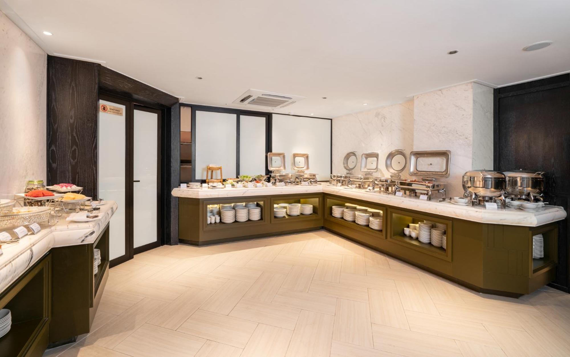 Luxe Paradise Premium 4* Hà Nội
