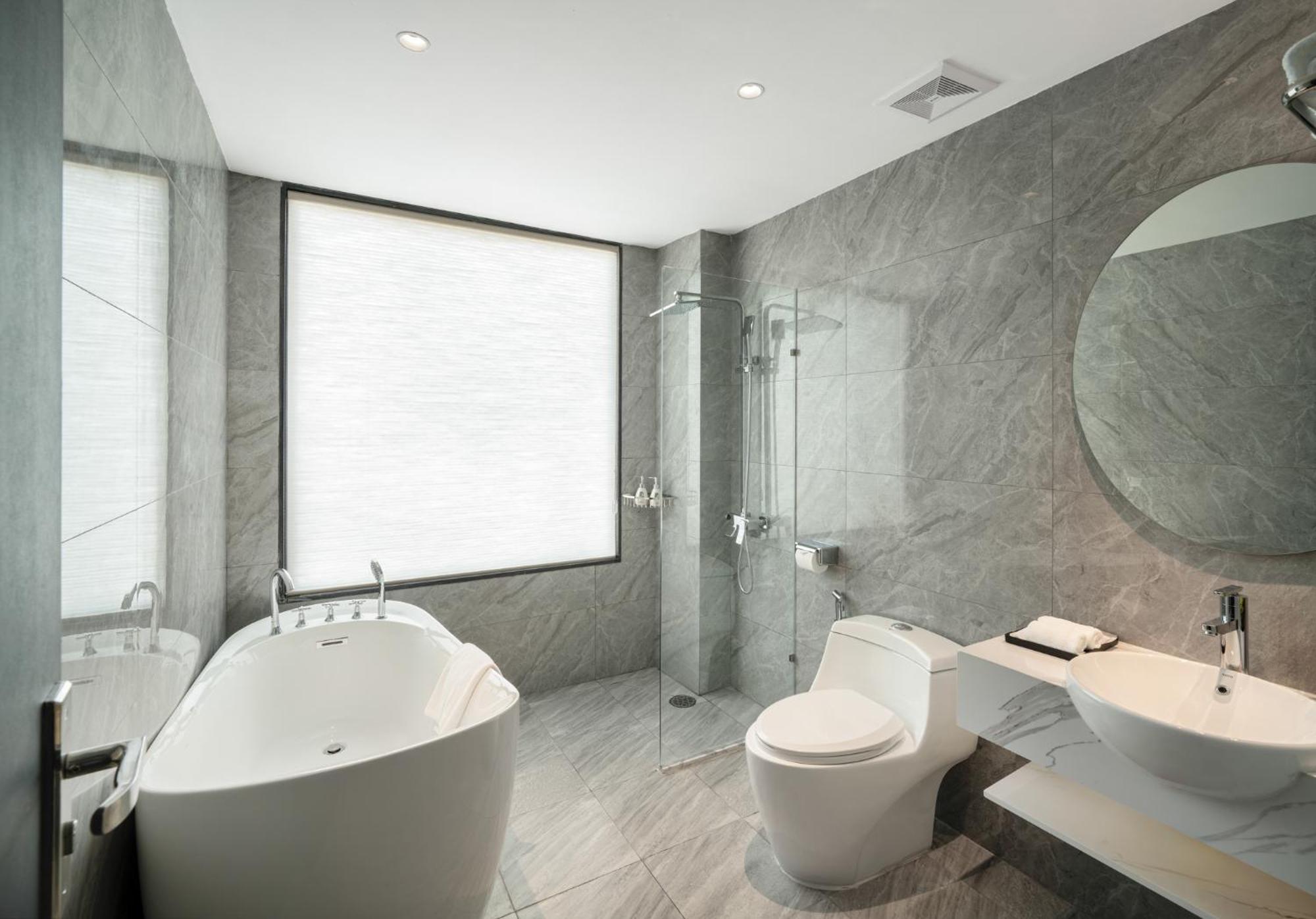 Khách sạn Luxe Paradise Premium 4*