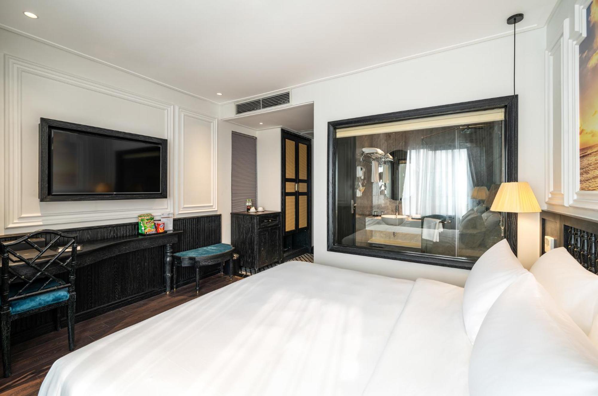Khách sạn Luxe Paradise Premium 4*