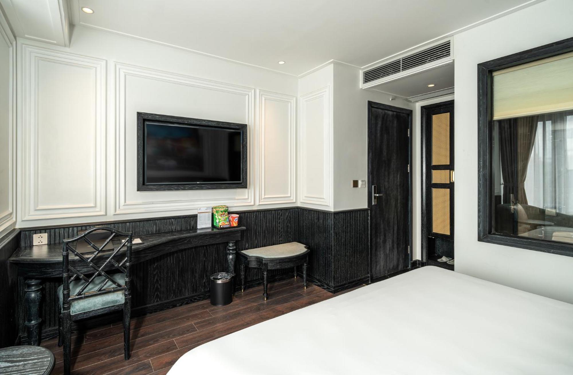 Luxe Paradise Premium Hà Nội