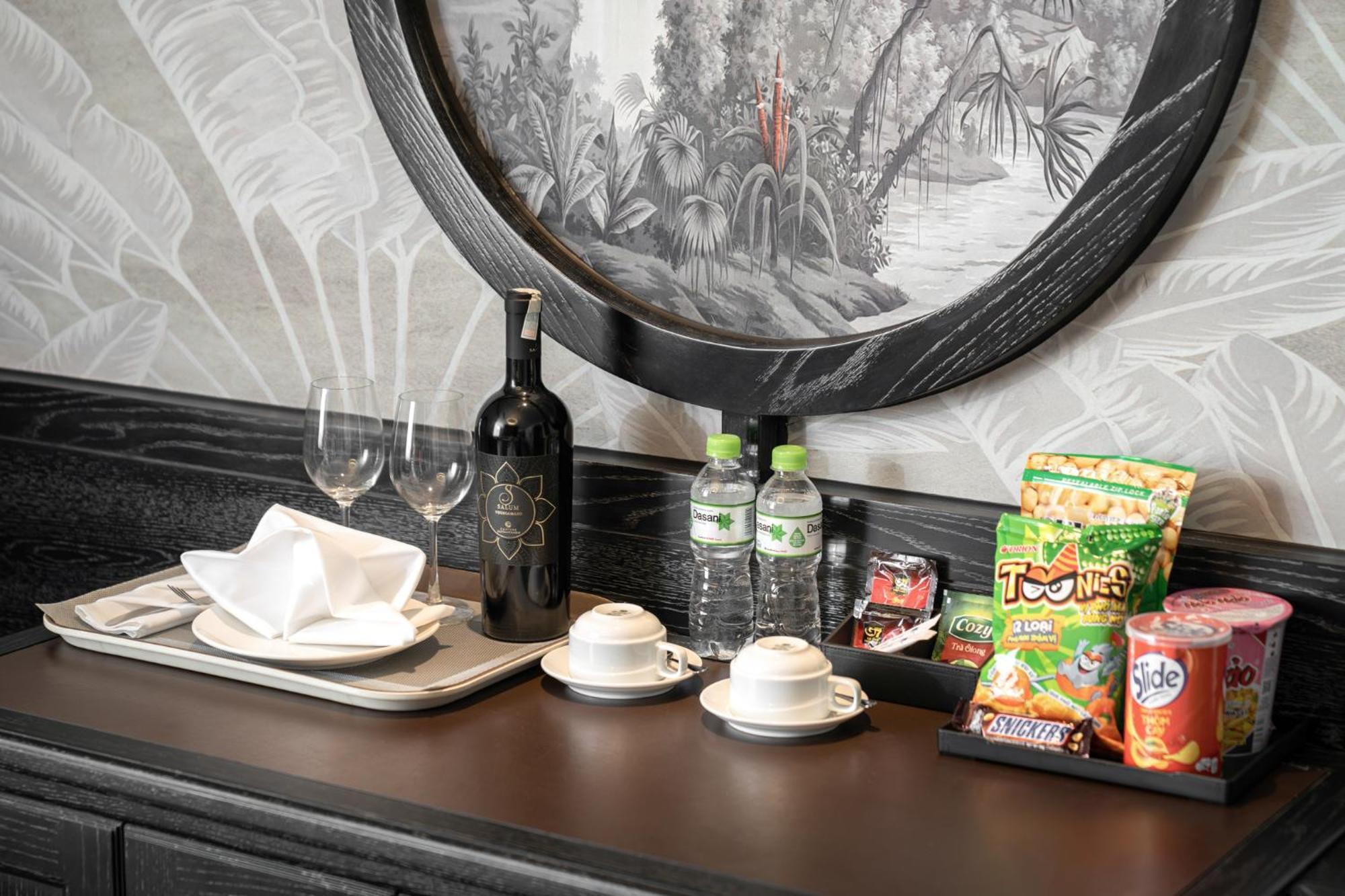 Khách sạn Luxe Paradise Premium Hà Nội