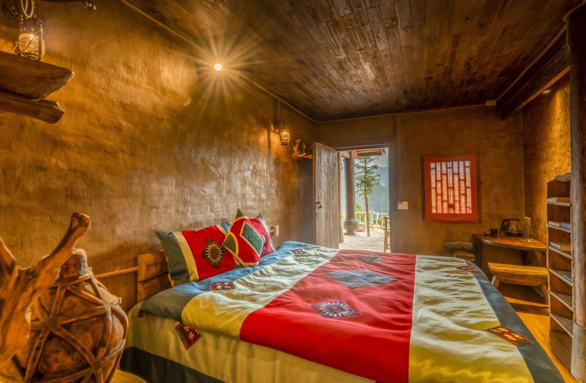 Lodge Khoi Panorama Dong Van (Ha Giang)