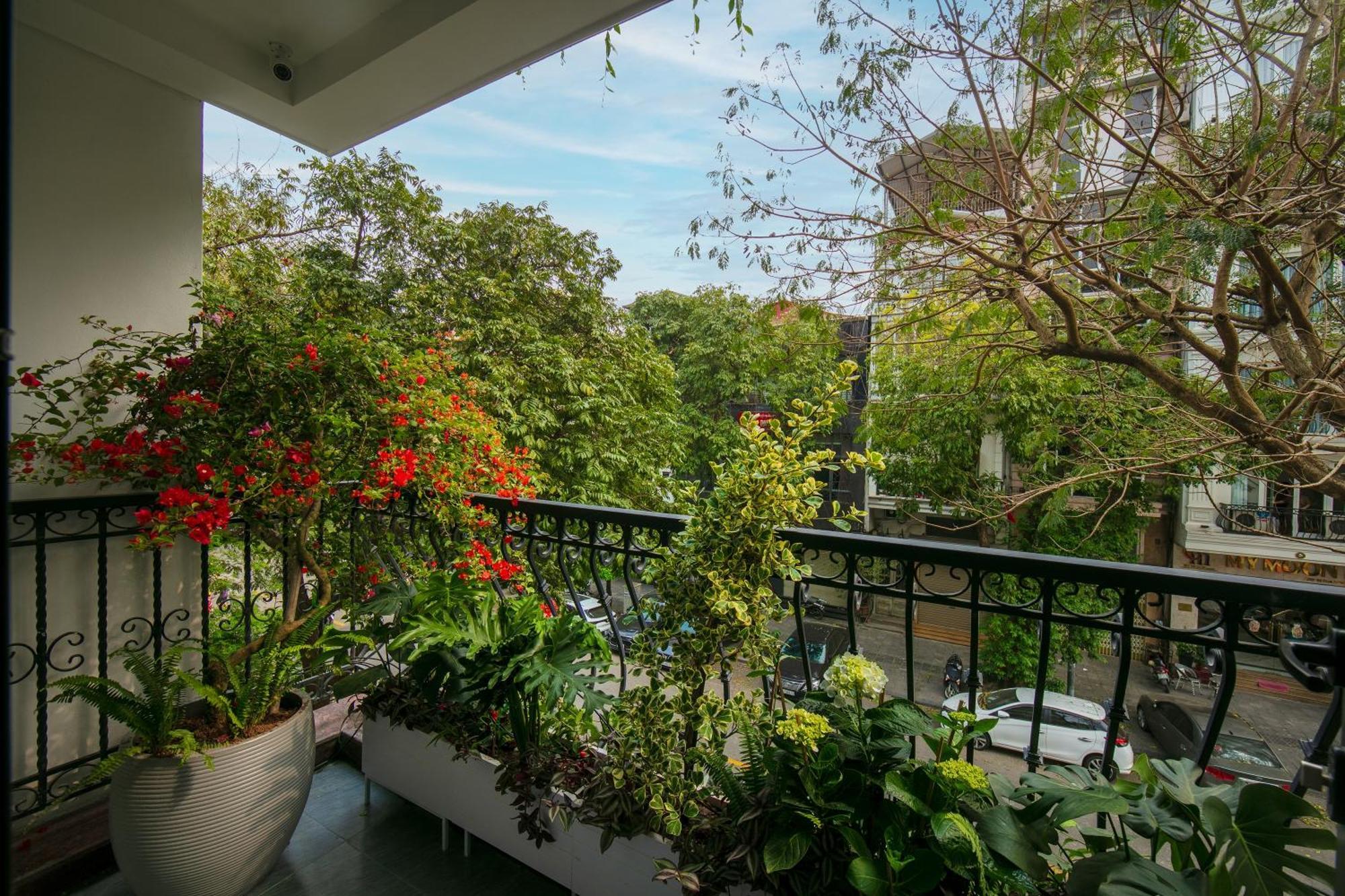 Brilliant Nature & Hotel 3*