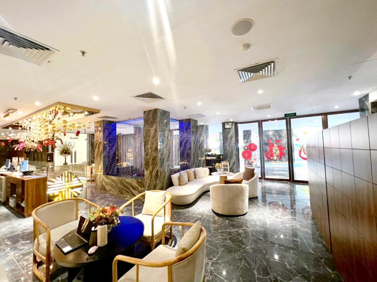 Wah Fu Khách sạn 4*