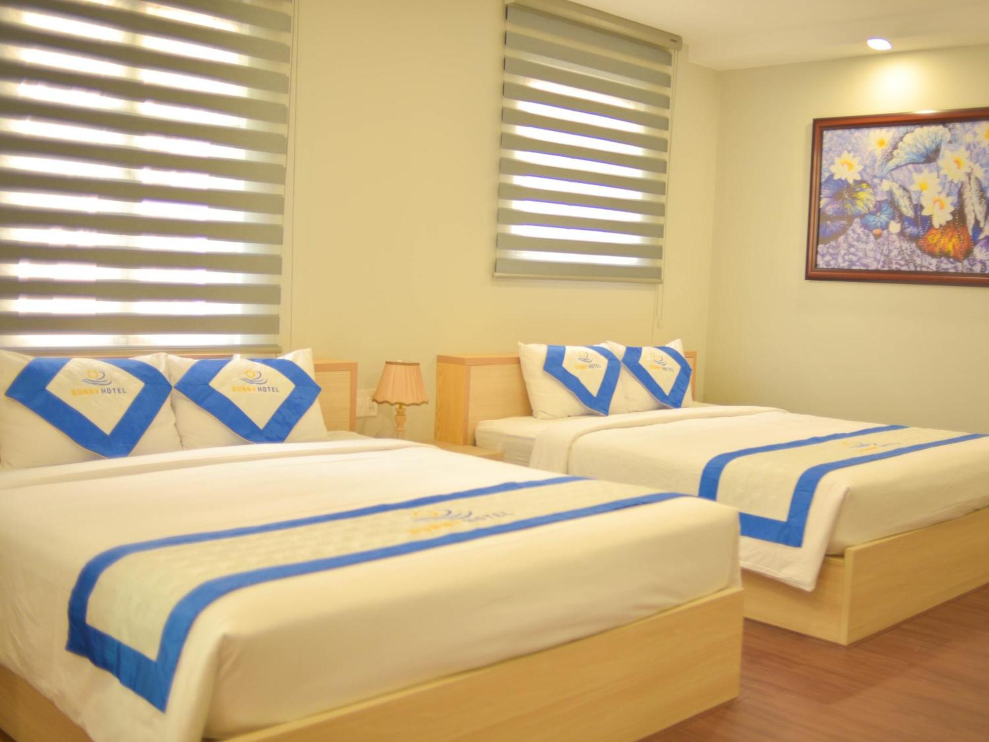 Hotel Sunny Phu Quoc- Sunset Town *