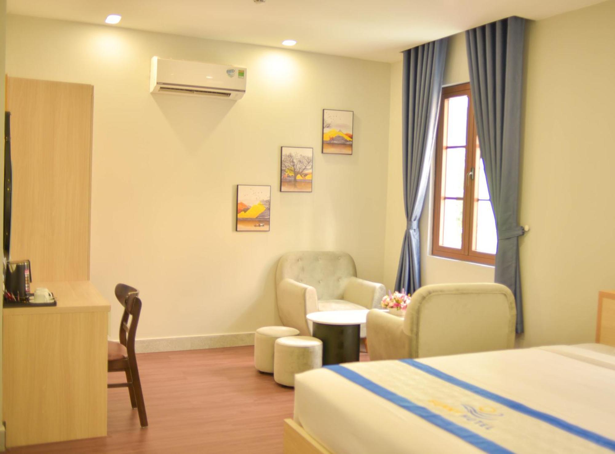 Sunny Phu Quoc- Sunset Town Hotel *