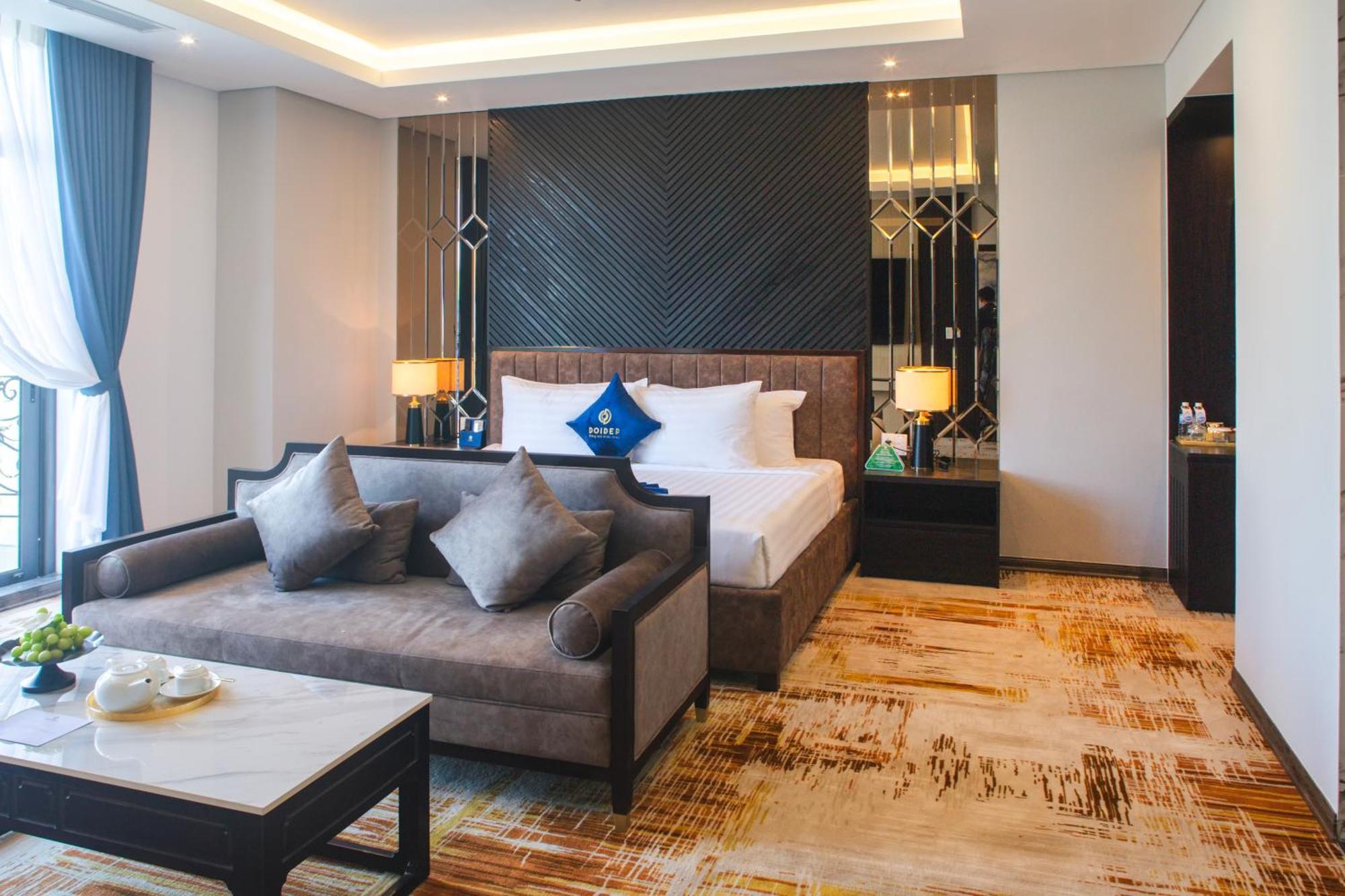 Sandals Aquila Hotel Bao Loc