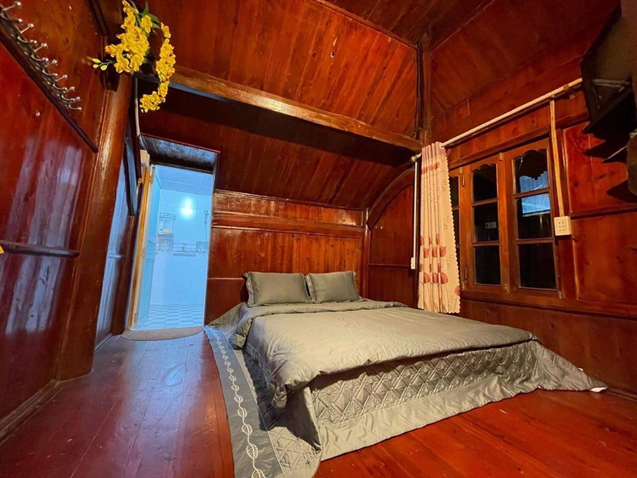 J'house Hostel