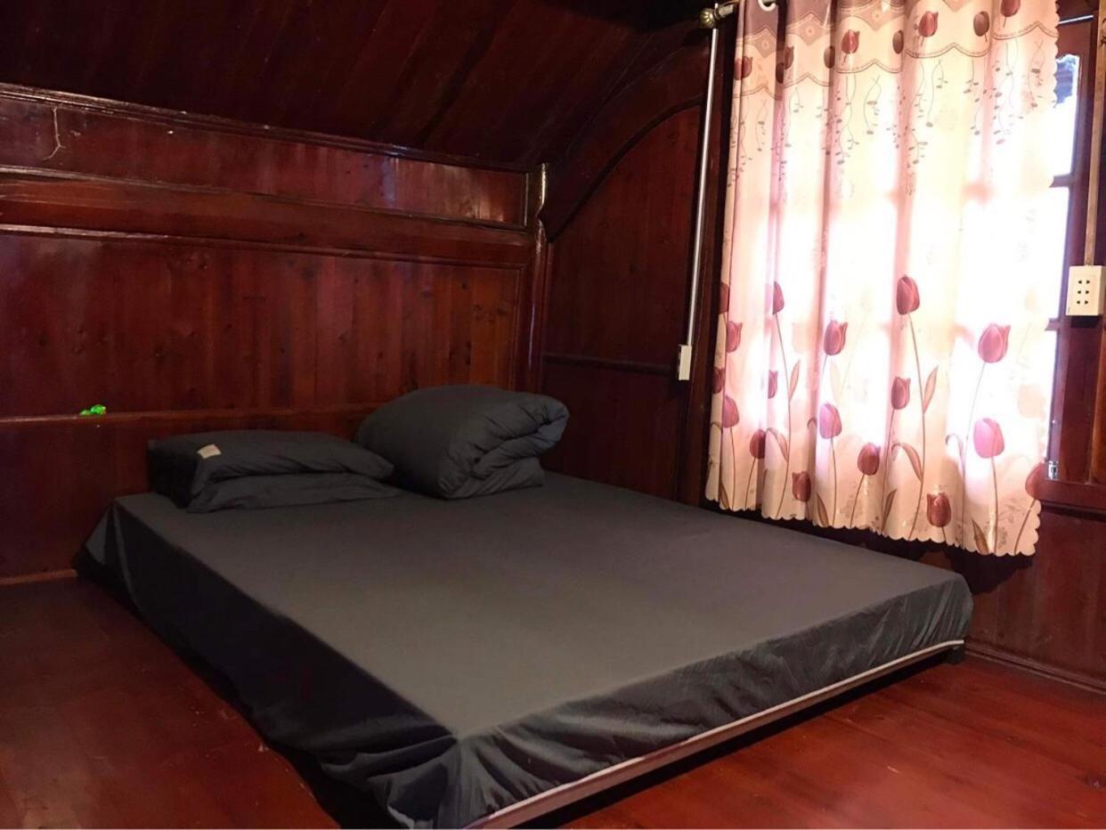 Hostel J'house *
