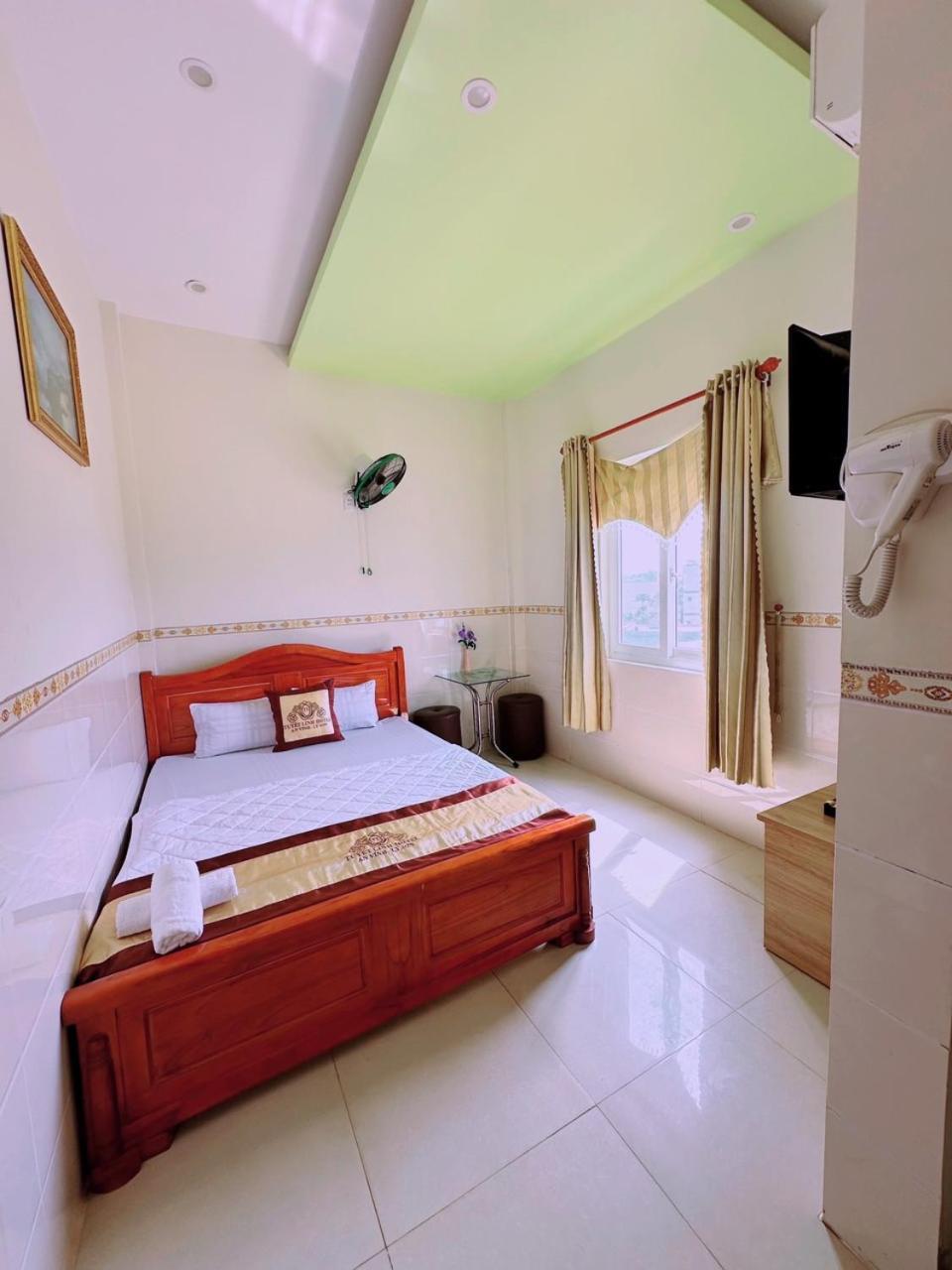 Hotel Khach San Tuyet Linh Ly Son Quang Ngai