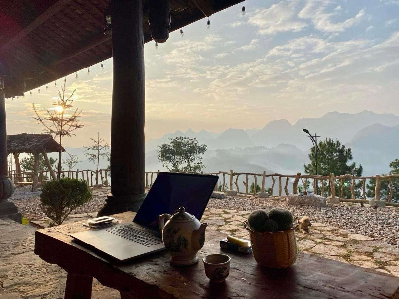 Khoi Panorama * Dong Van (Ha Giang)
