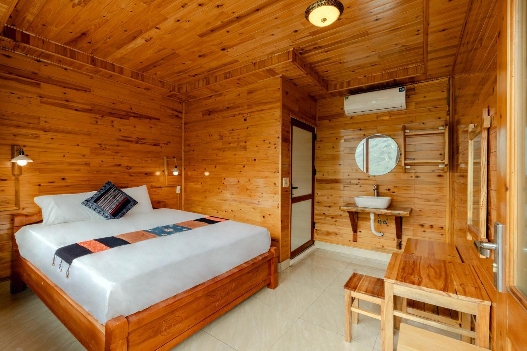 Muong Hoa Eco Hotel