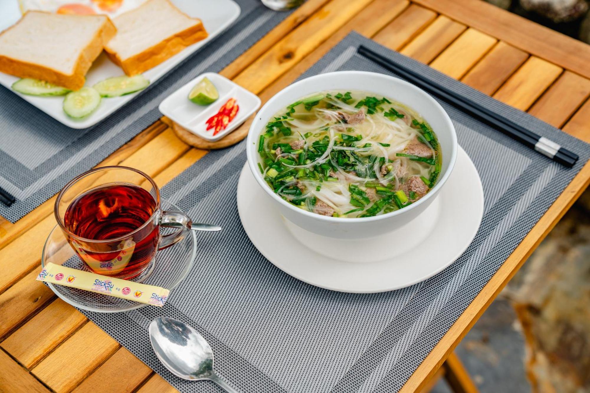 Muong Hoa Eco Hotel *