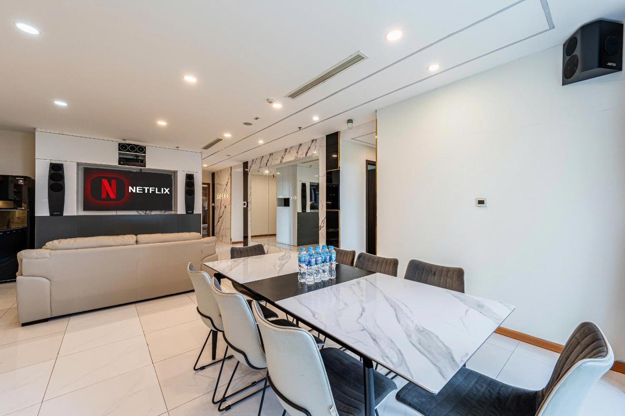 Vinhomes Landmark Luxury By Navie 5* Ho-Chi-Minh-Stadt