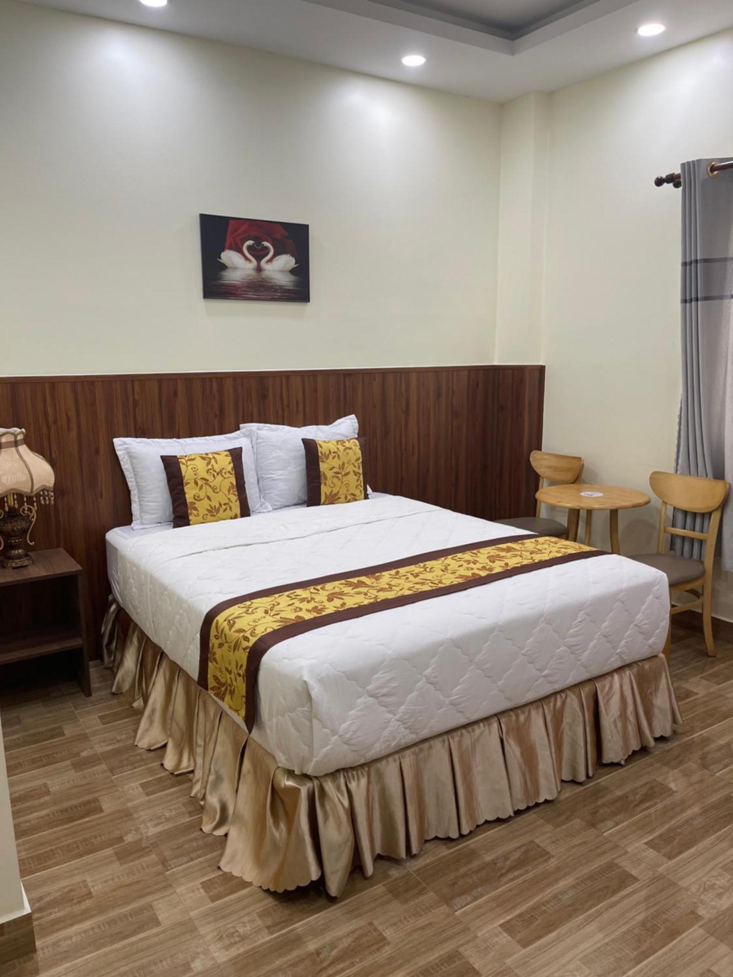 Hoang De Hotel *