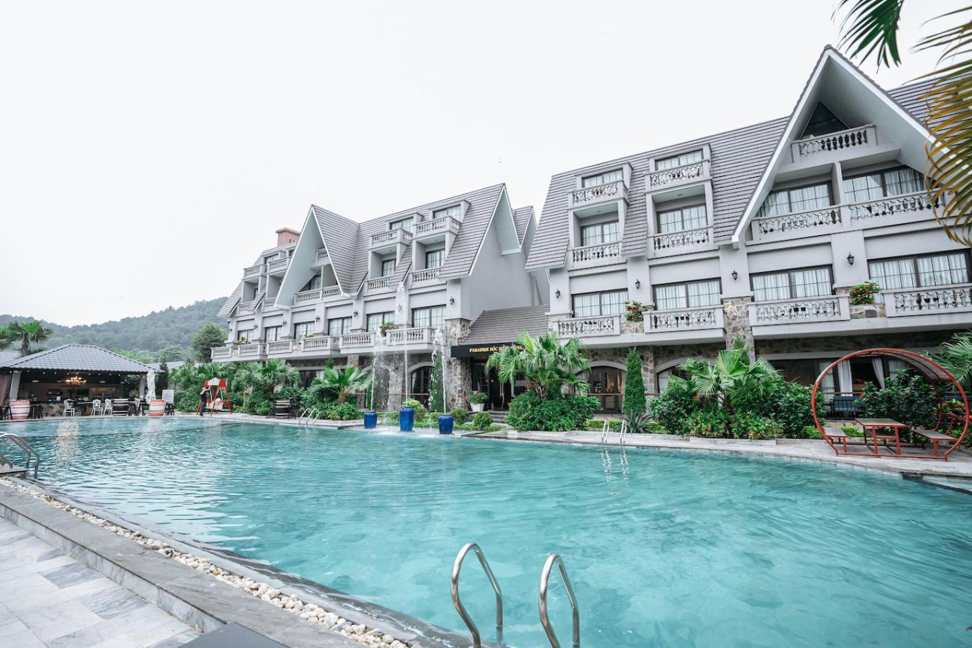 Resort Paradise Soc Son Hanoi