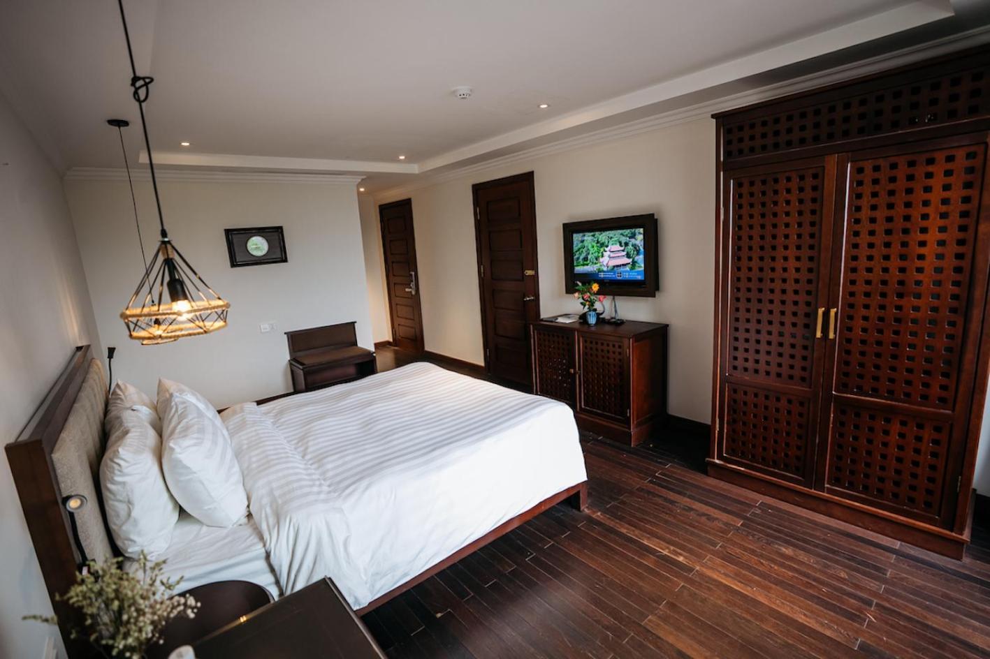 Paradise Soc Son Hà Nội