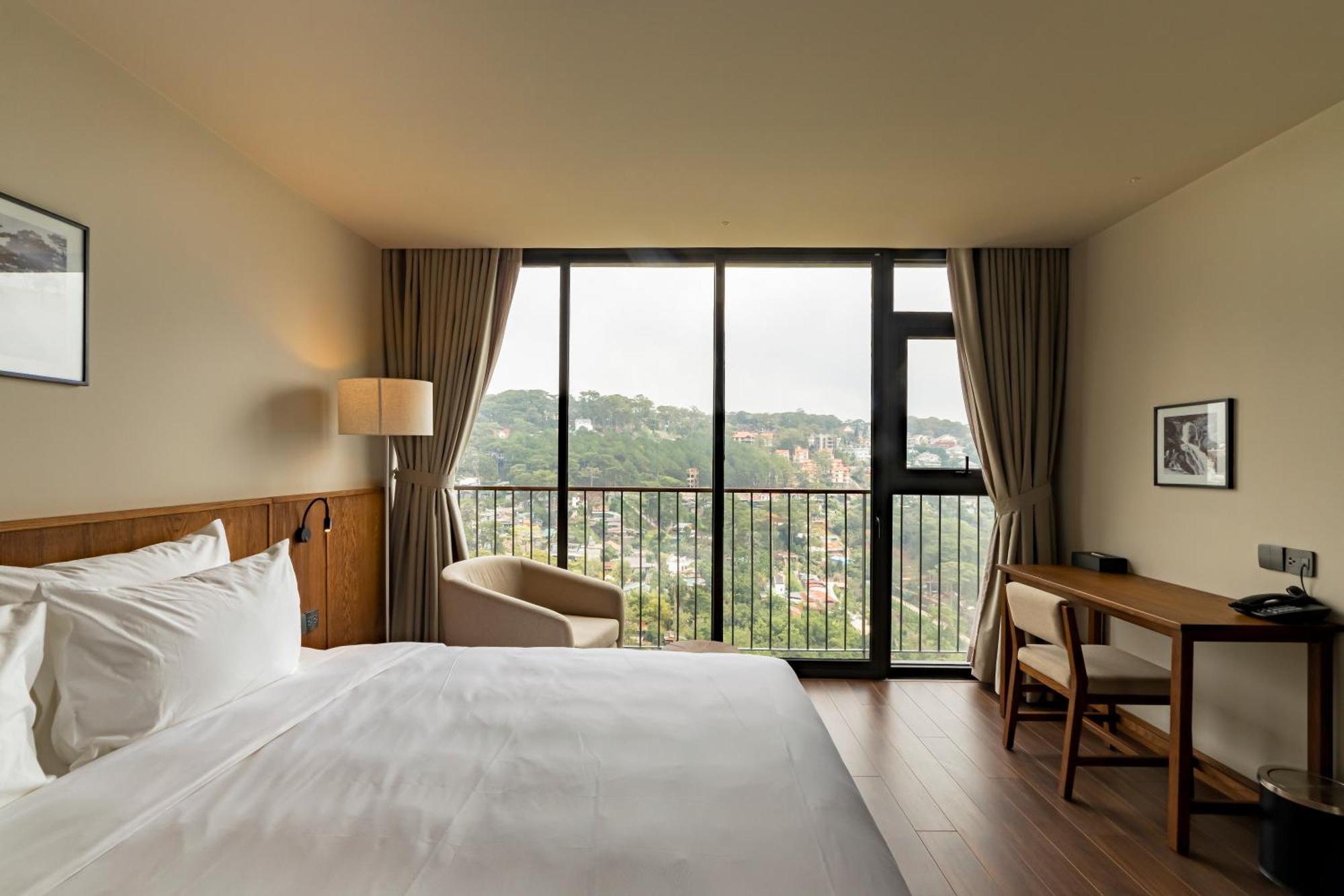 Hls Hotel