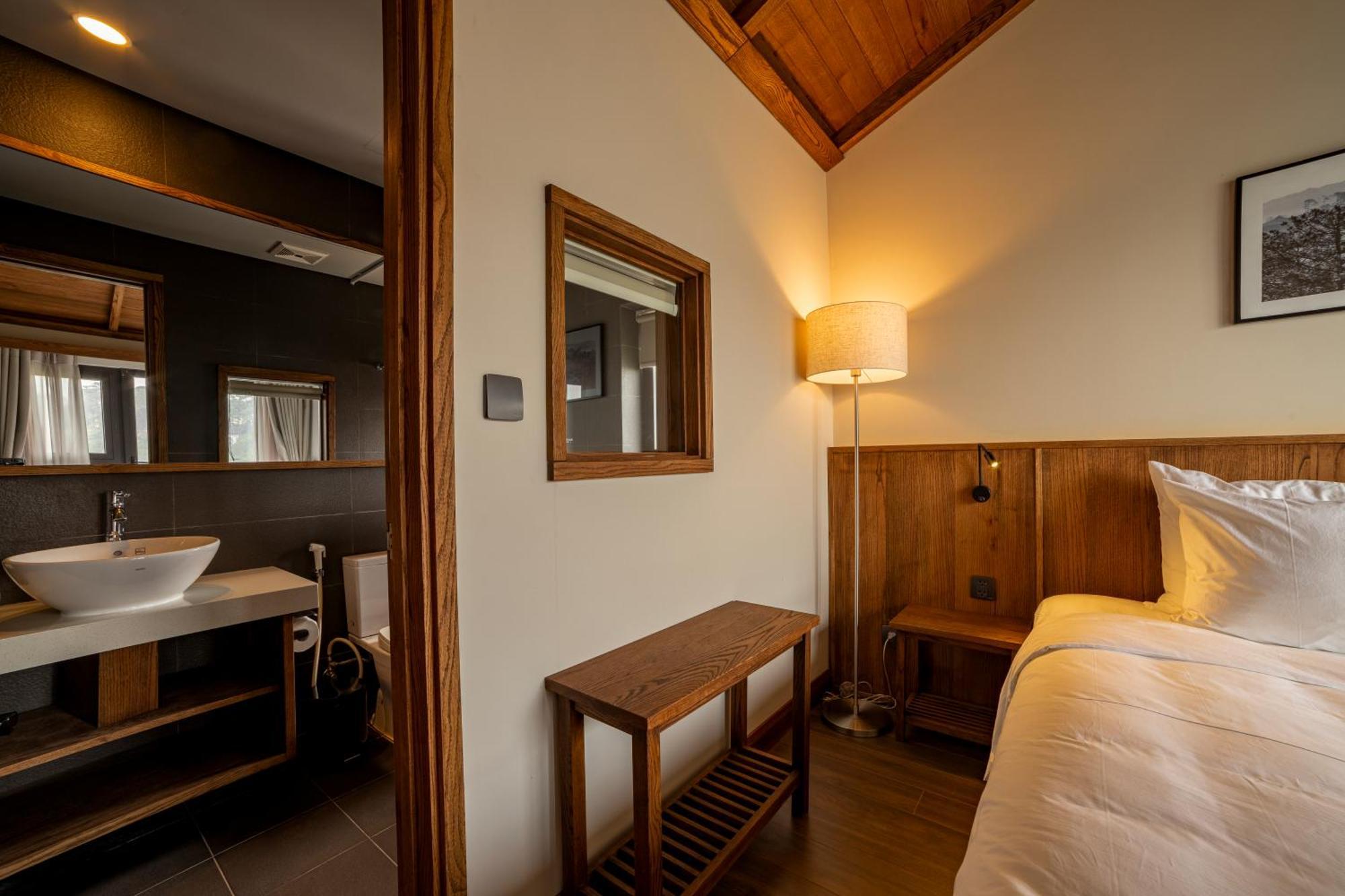 Hls Hotel