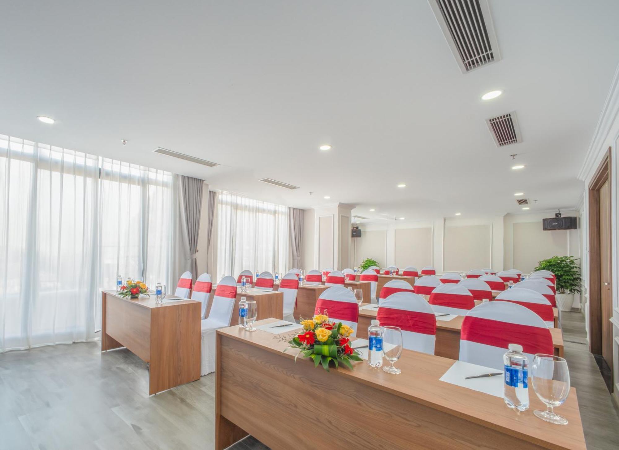 Hotel Avari Nha Trang