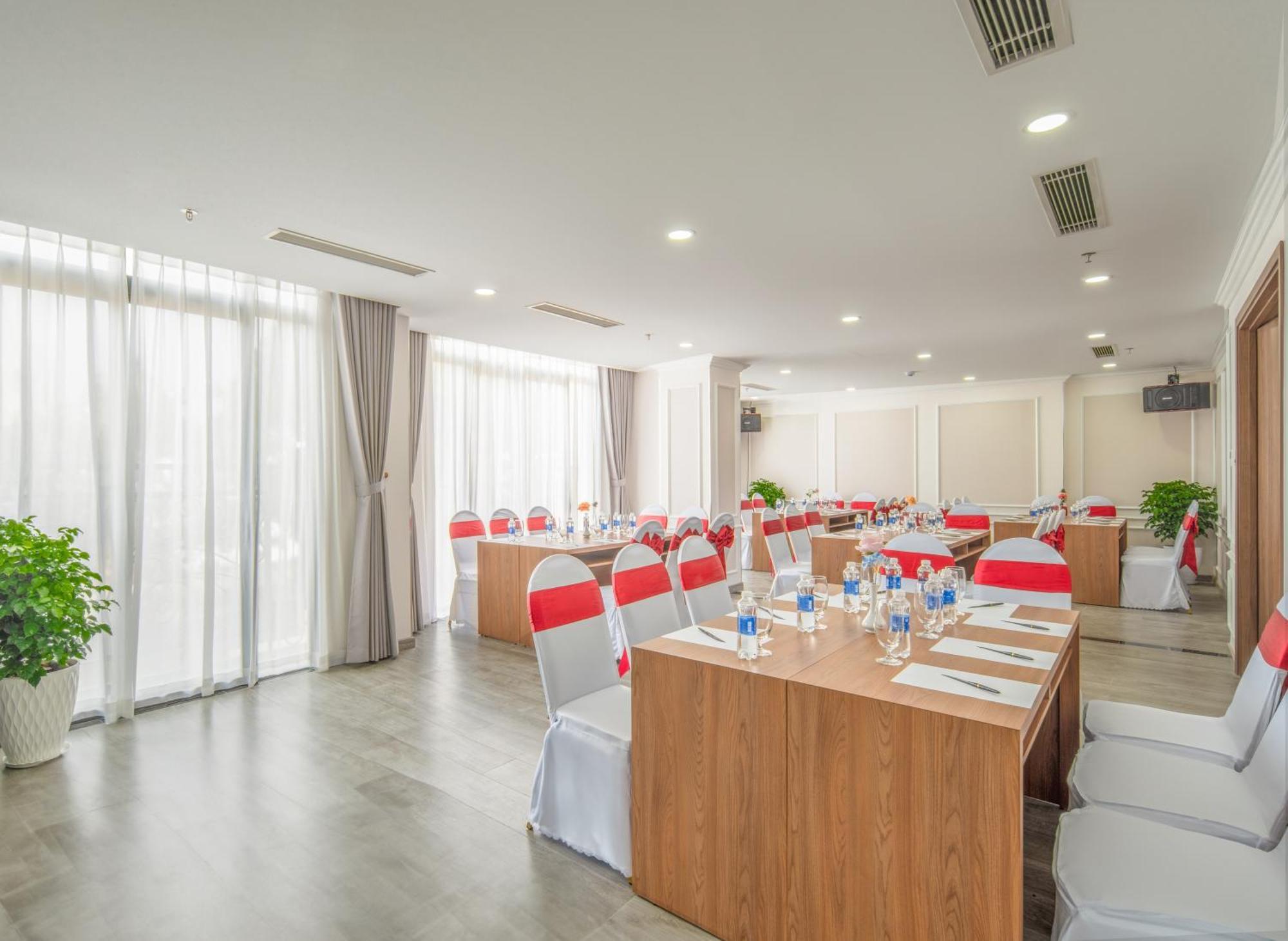 Avari 4* Nha Trang