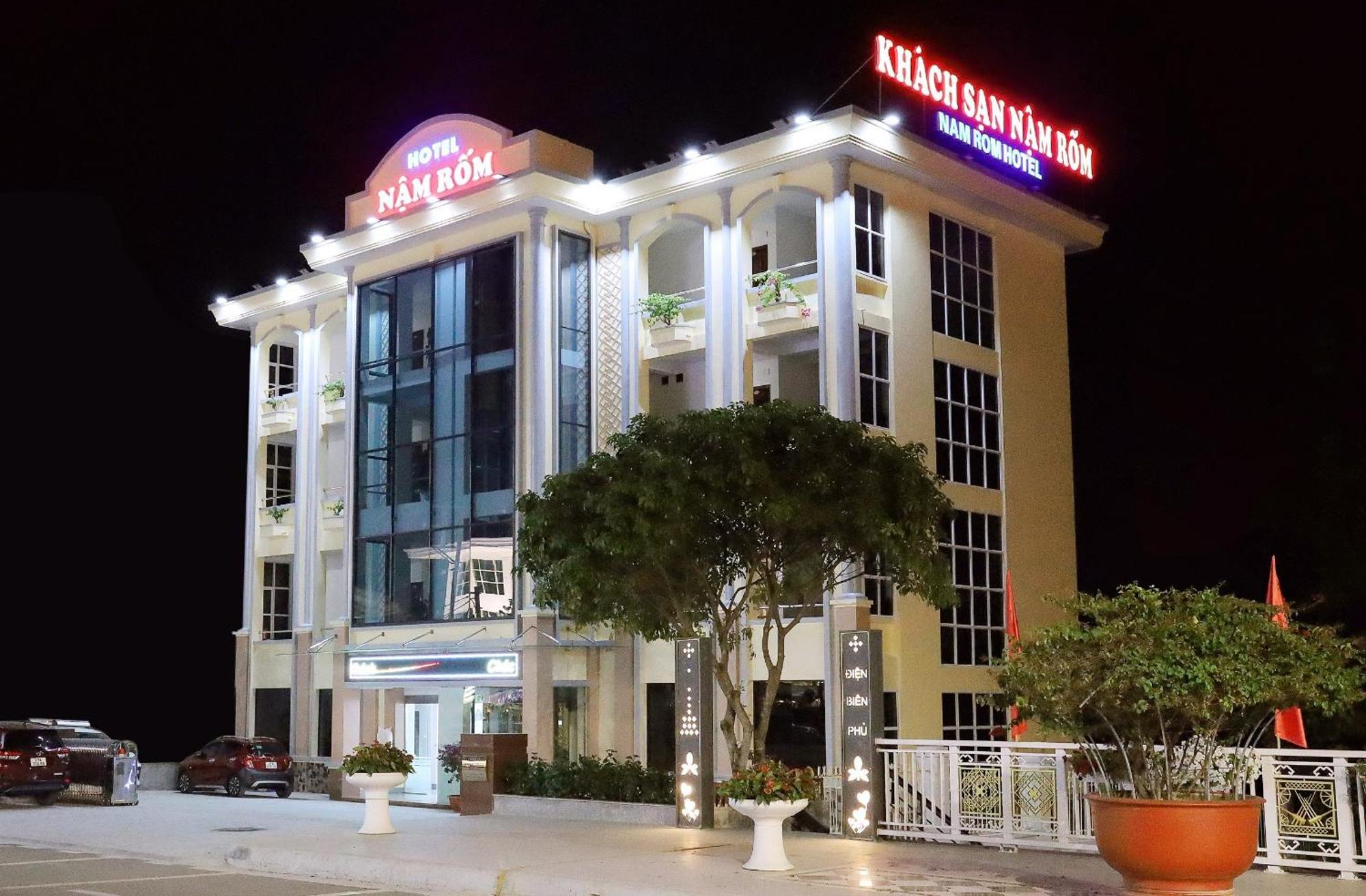 Khach San Nam Rom Hotel *