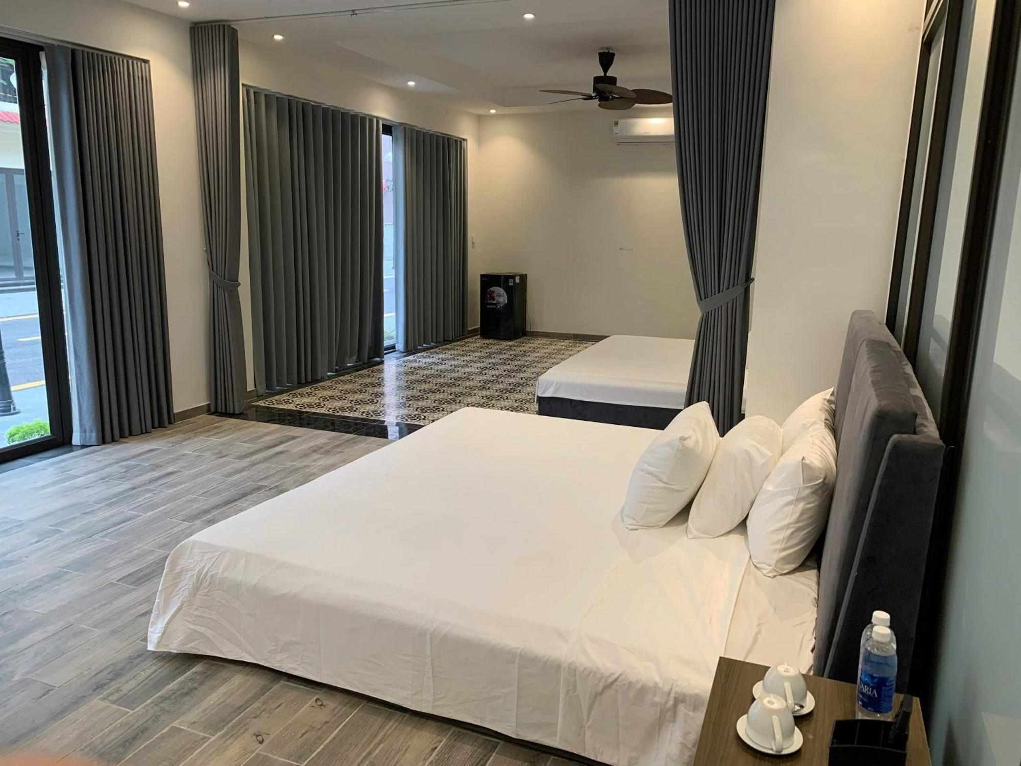 Hotel Lotus Vuon Vua 5*