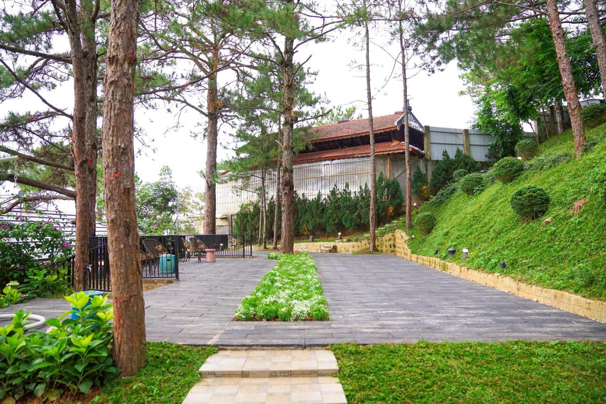Samten Hills Boutique Hotel