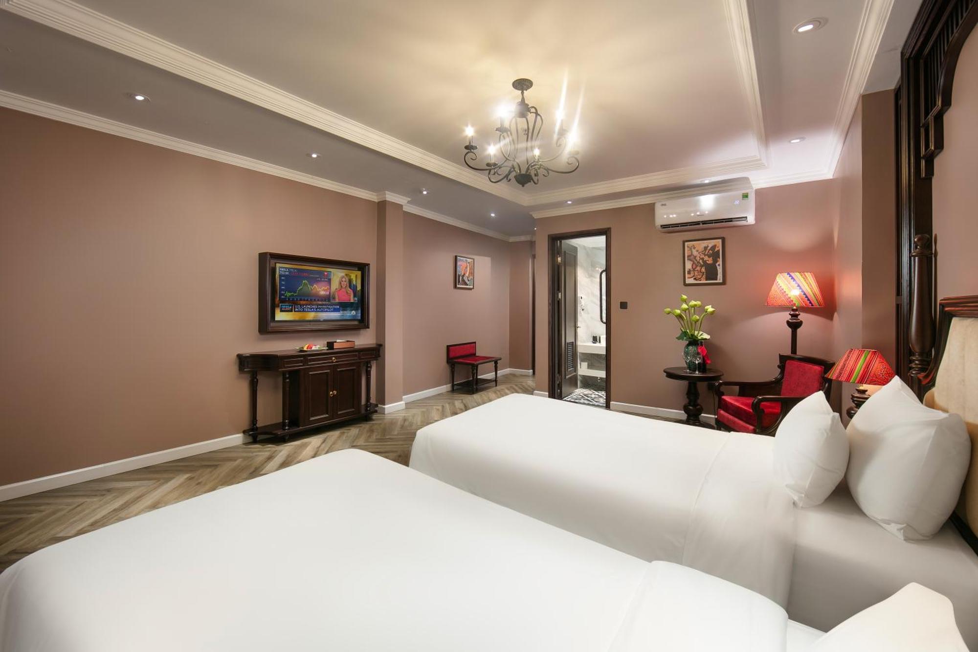 Acoustic Premium & 4* Hanoi