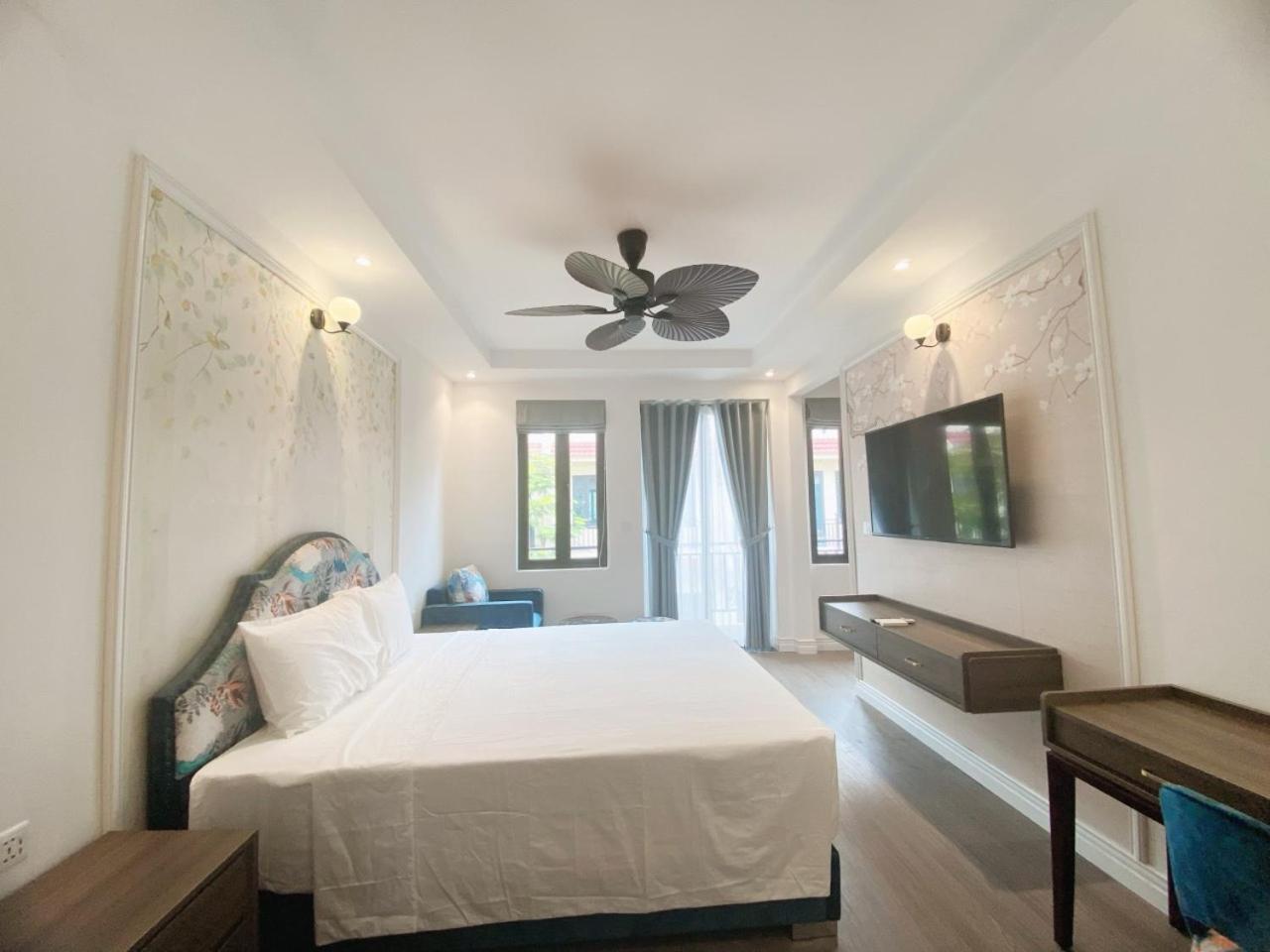 Hotel Lotus Vuon Vua