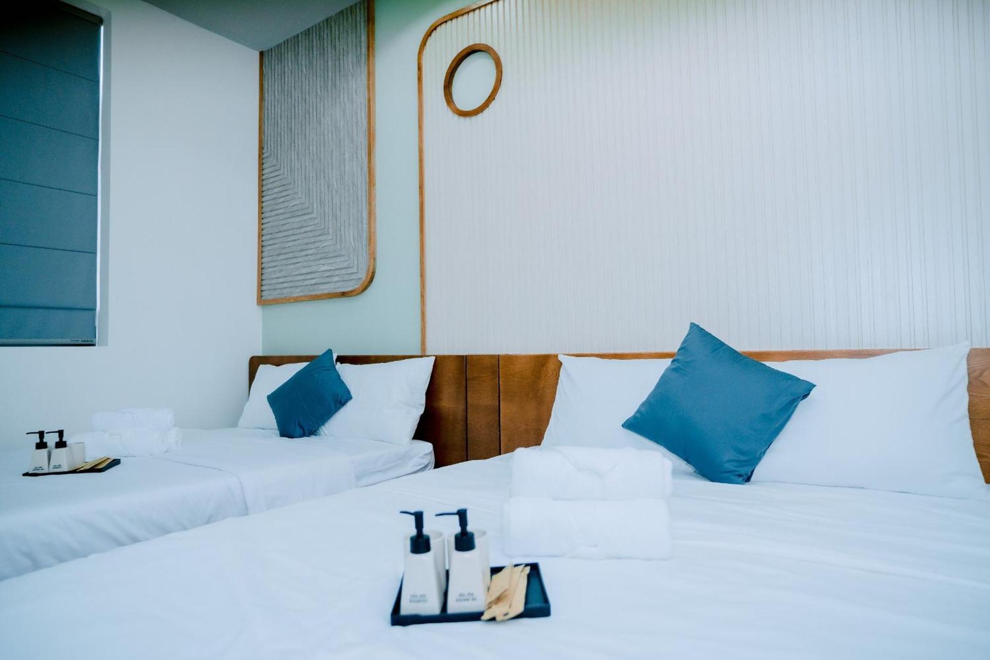 Hotel Lee Vii *