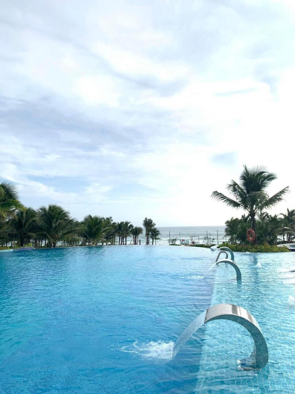 Bai Dai Near Airport Resort