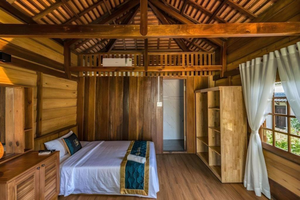 Hon Ba Khu nghỉ mát 3*