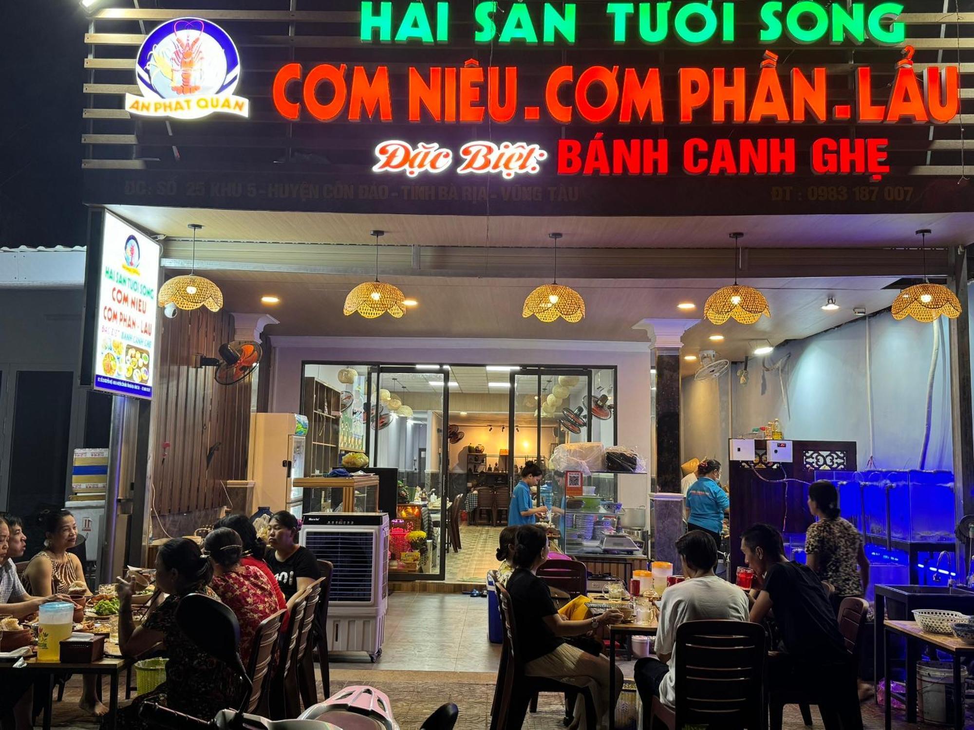 Thanh Ngoc Hotel 2*