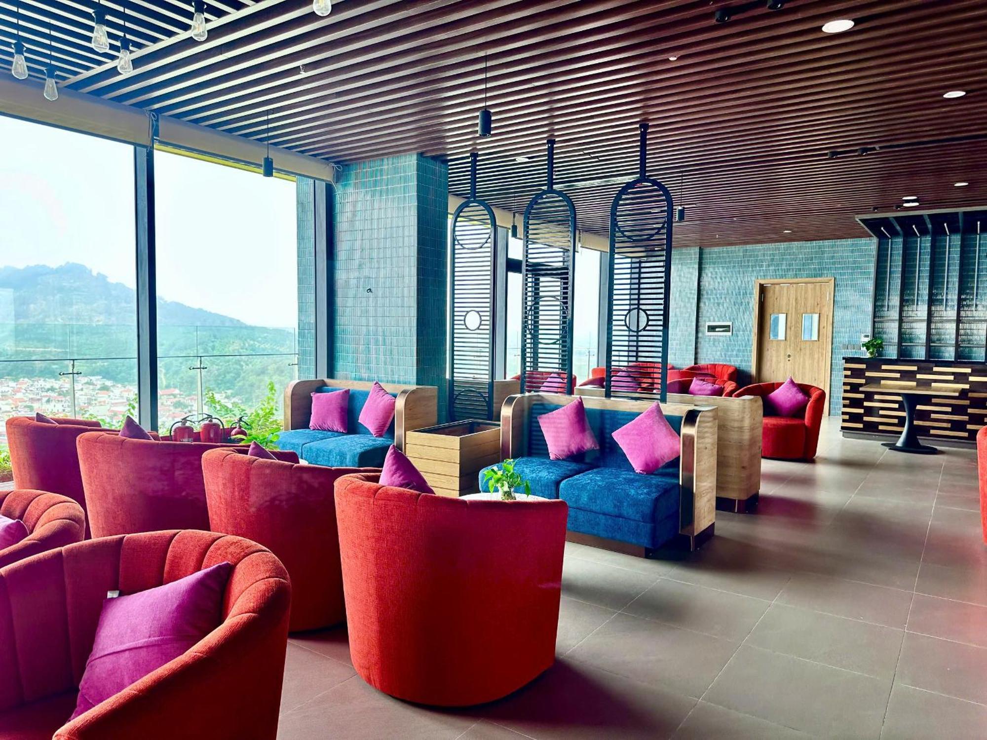 Flamingo Tien - Phong View Bien 5* Hoang Hoa