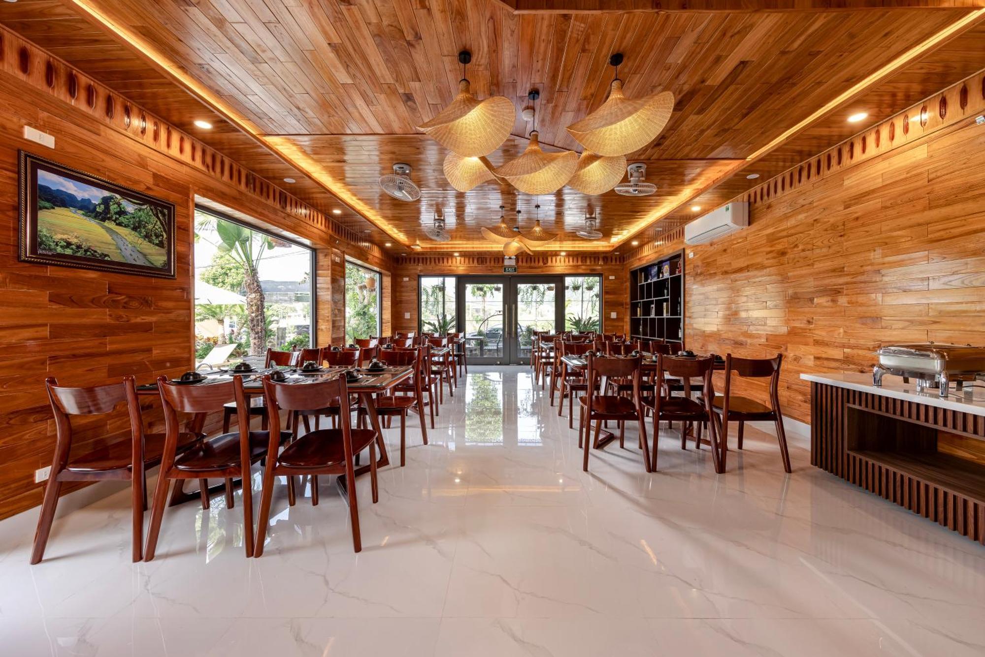 Hotel Tam Coc Orchid & 4*