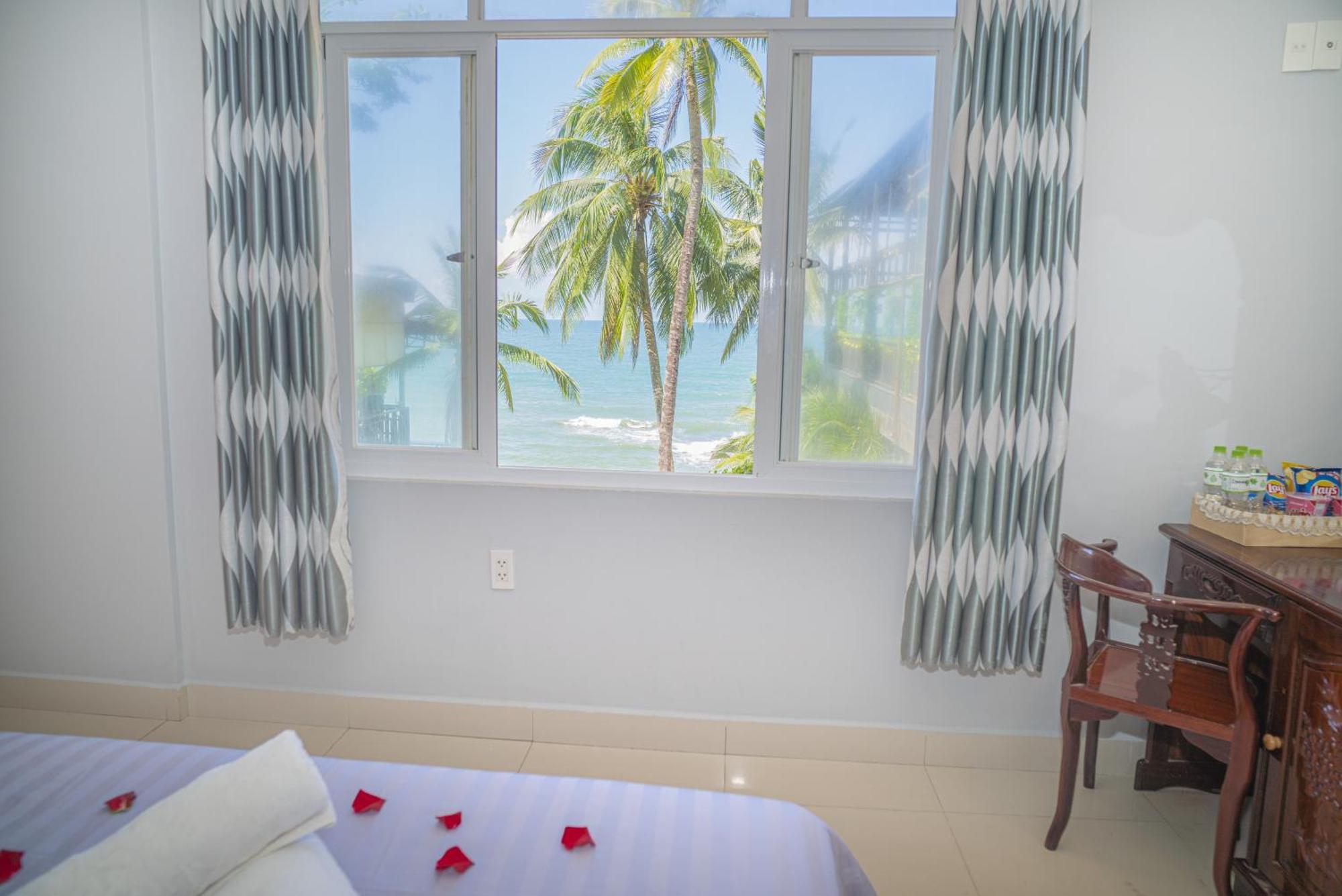 Love Phu Quoc Hotel