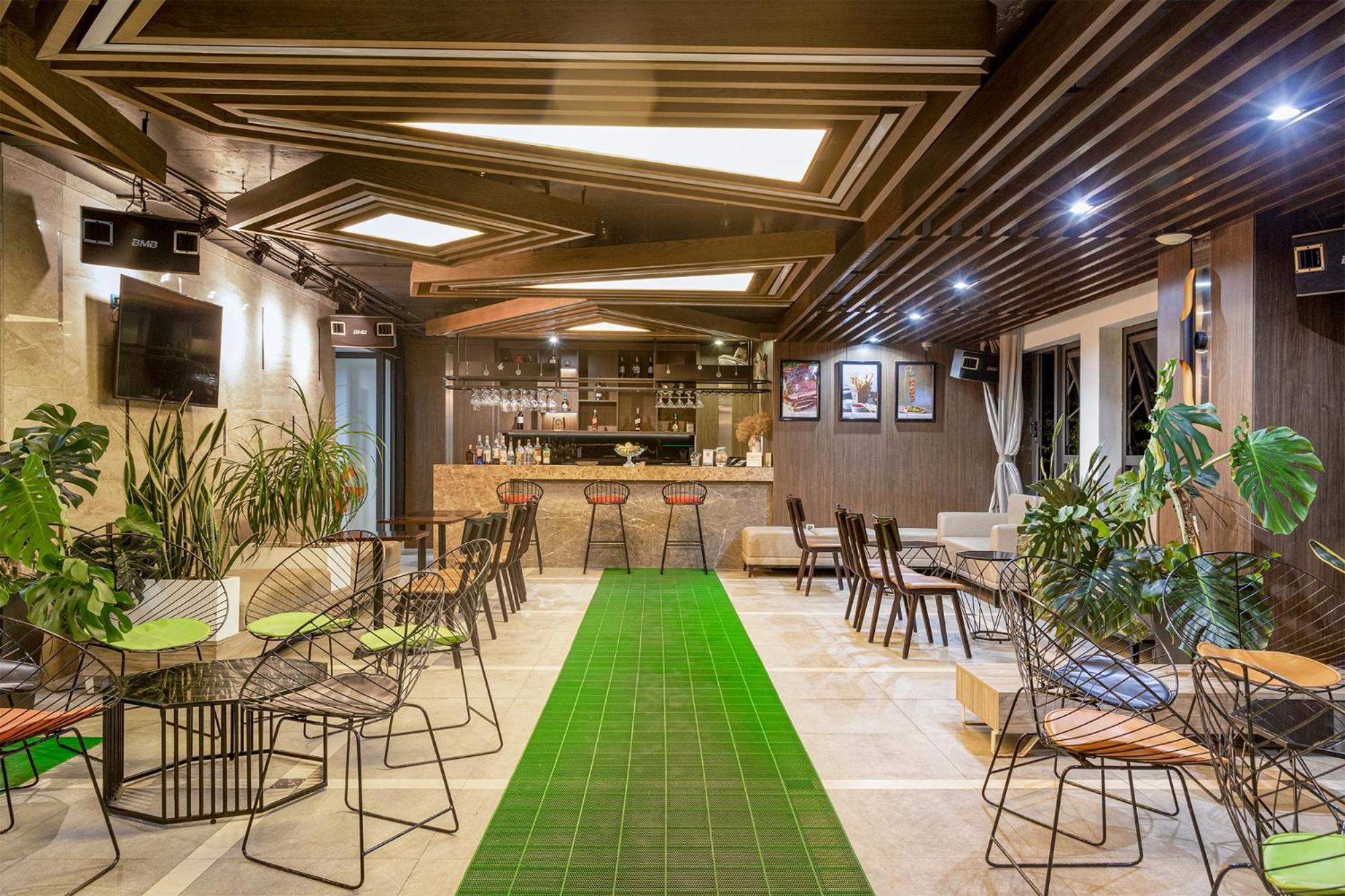 Paradise Cat Ba Pool & Sky Bar - Managed By Elite Hospitality Cat Ba Island