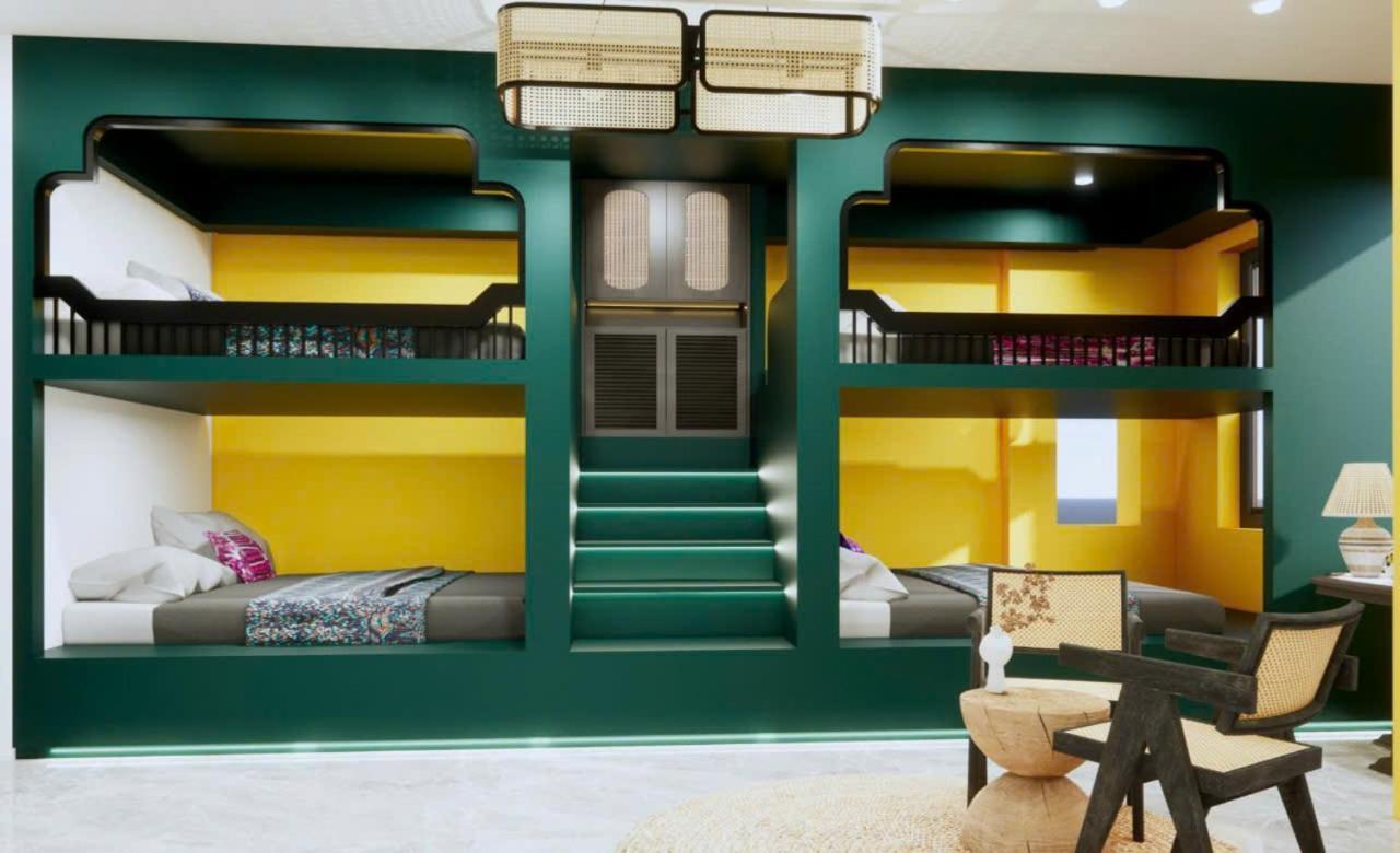 Clover House - & Motorbike Hotel *