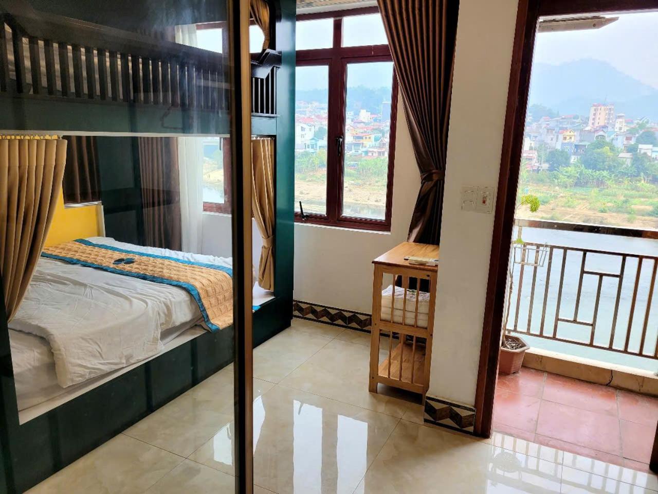 Clover House - & Motorbike Hotel *