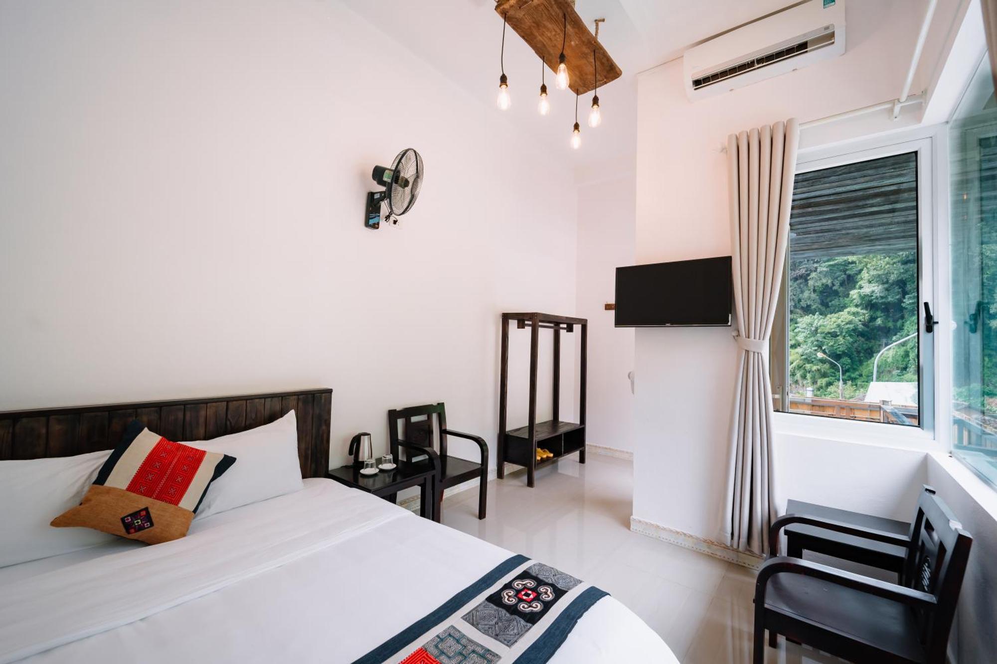 Ethnic House Jr Hotel Dong Van (Ha Giang)