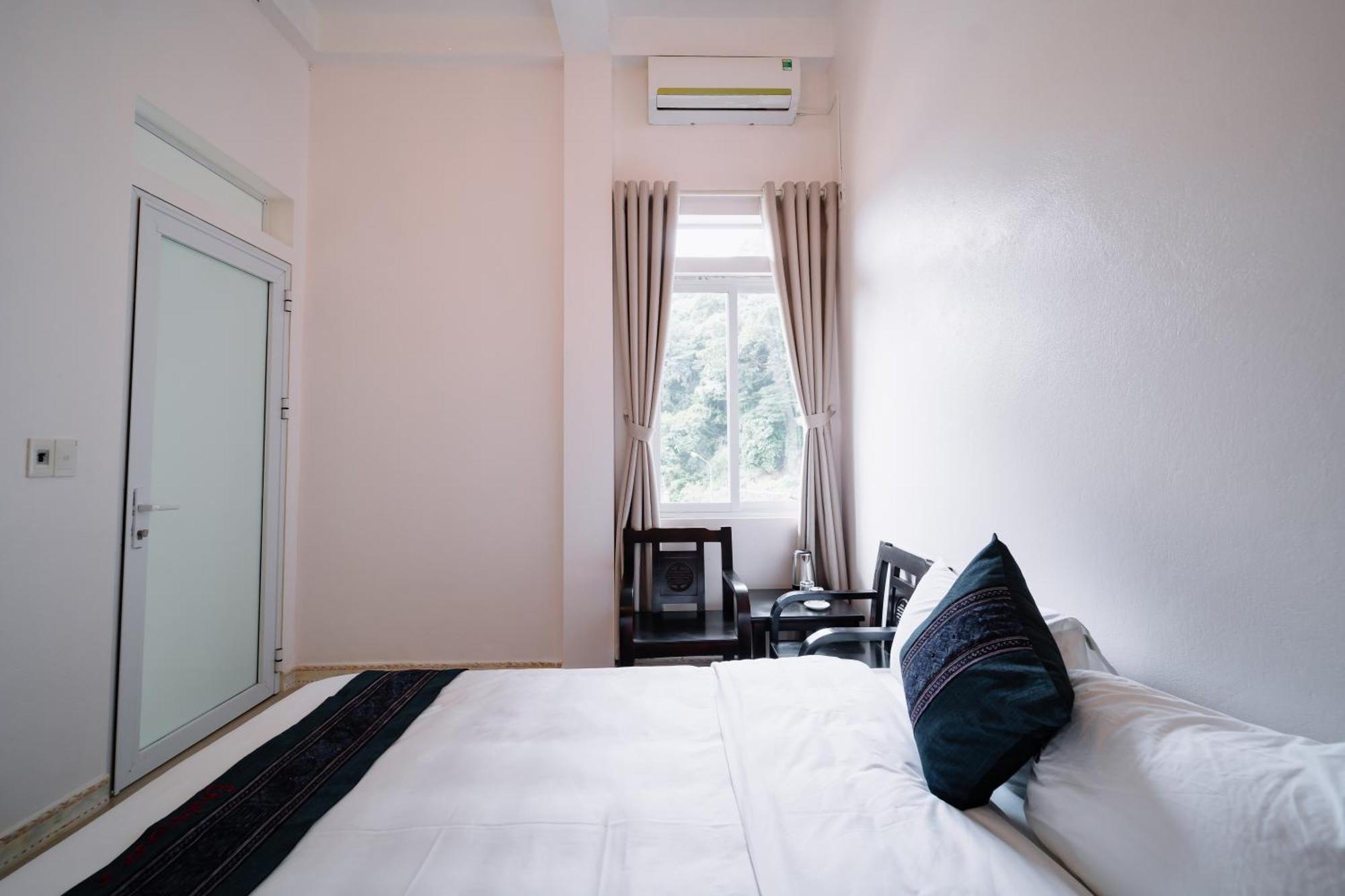 Ethnic House Jr Hotel Dong Van (Ha Giang)