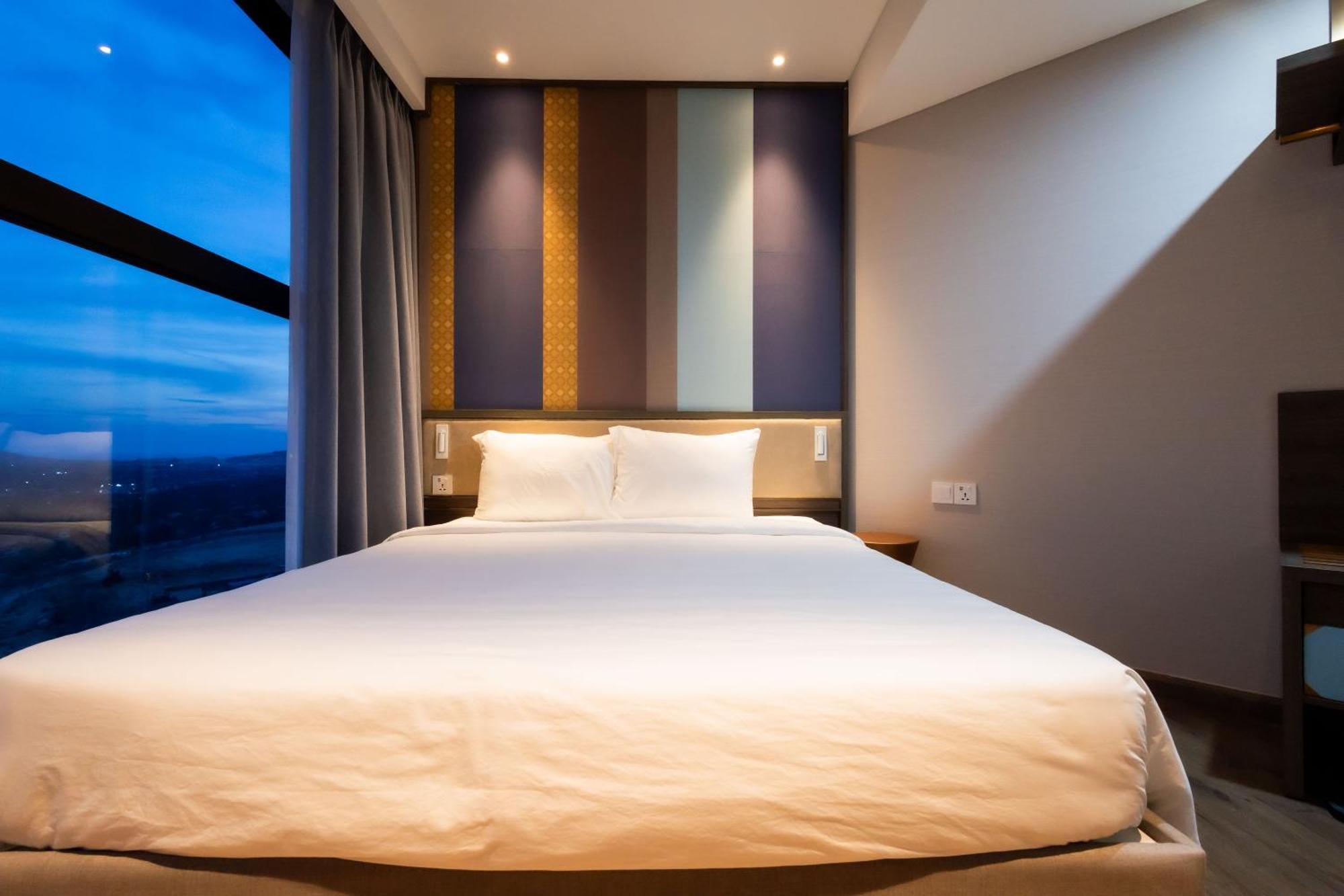 Aparthotel Diamond Apec Mandala Cham Bay *