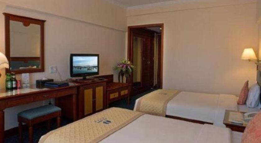 Huu Nghi Hotel Hai Phong